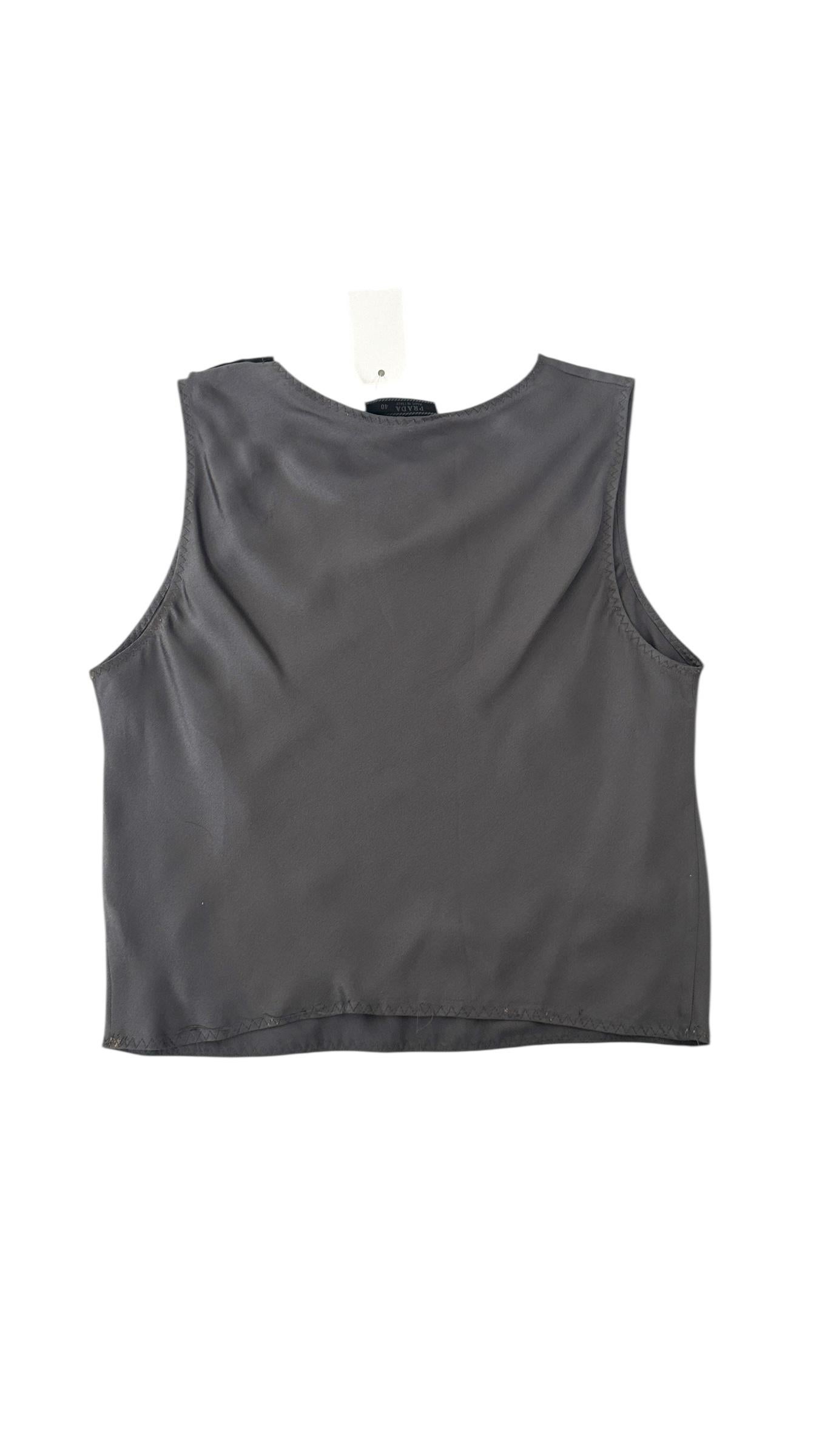 Minimalist Prada Sleeveless Gray Silk Top - No import duty, we pay for it! in vendita 2