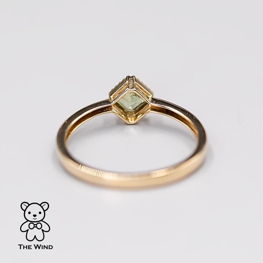 Artist Minimalist Princess Cut Green Sapphire Ring 14K Yellow Gold For Sale