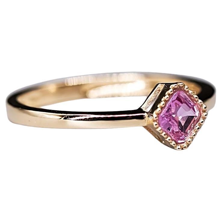 Minimalist Princess Cut Pink Sapphire Ring 14K Yellow Gold For Sale