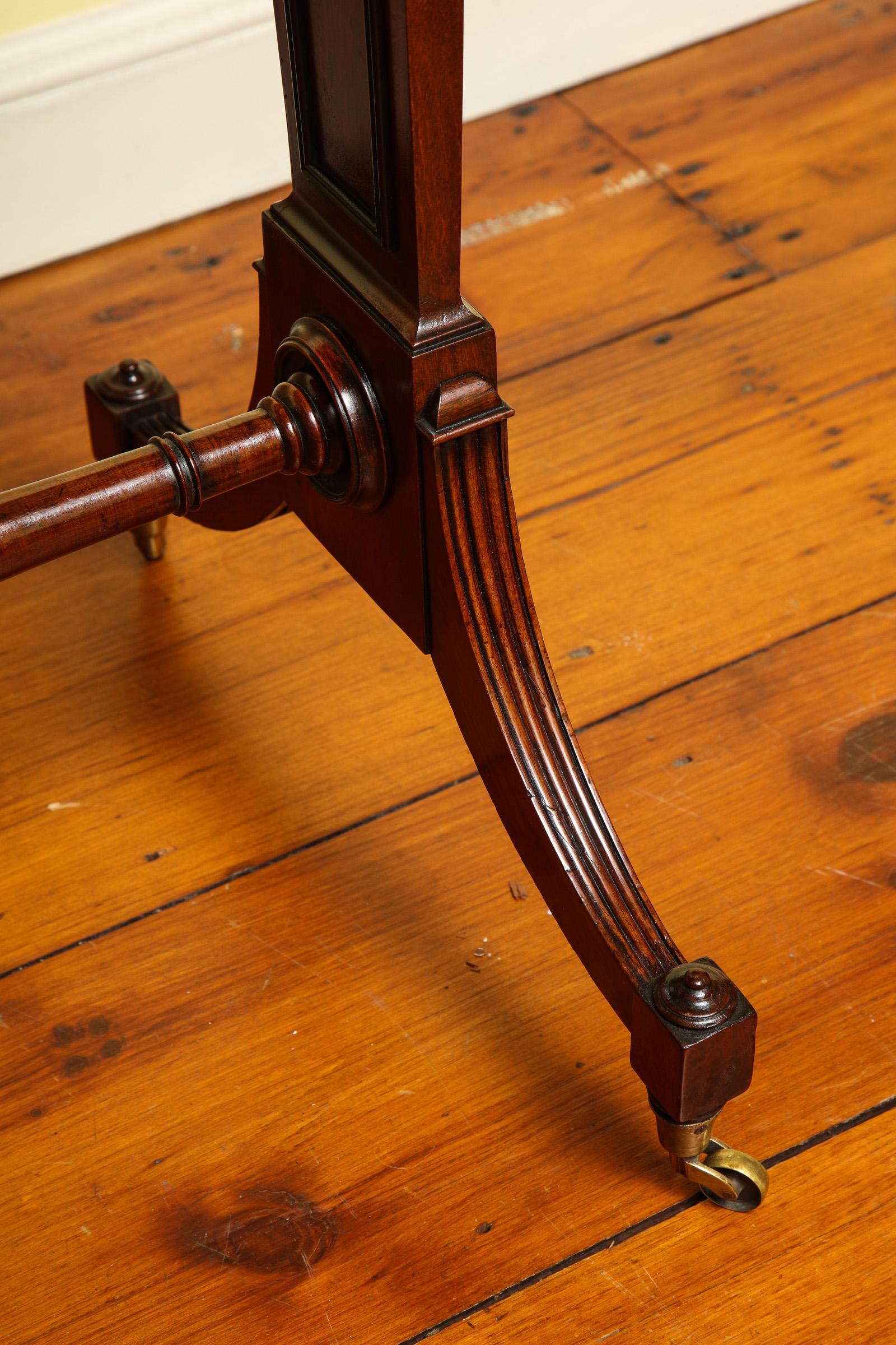 Minimalist Regency Mahogany & Ebonized Inlaid Writing Table English, circa 1800 For Sale 1