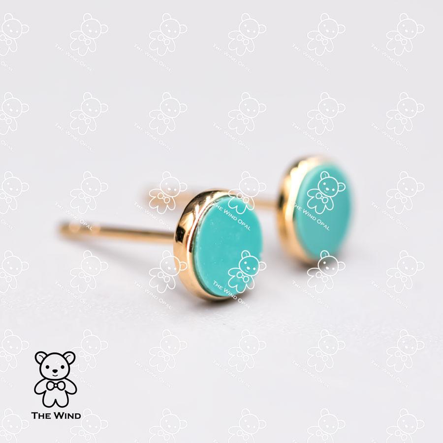 Pendientes minimalistas de turquesa redonda de oro amarillo de 14 quilates Artes y manualidades en venta