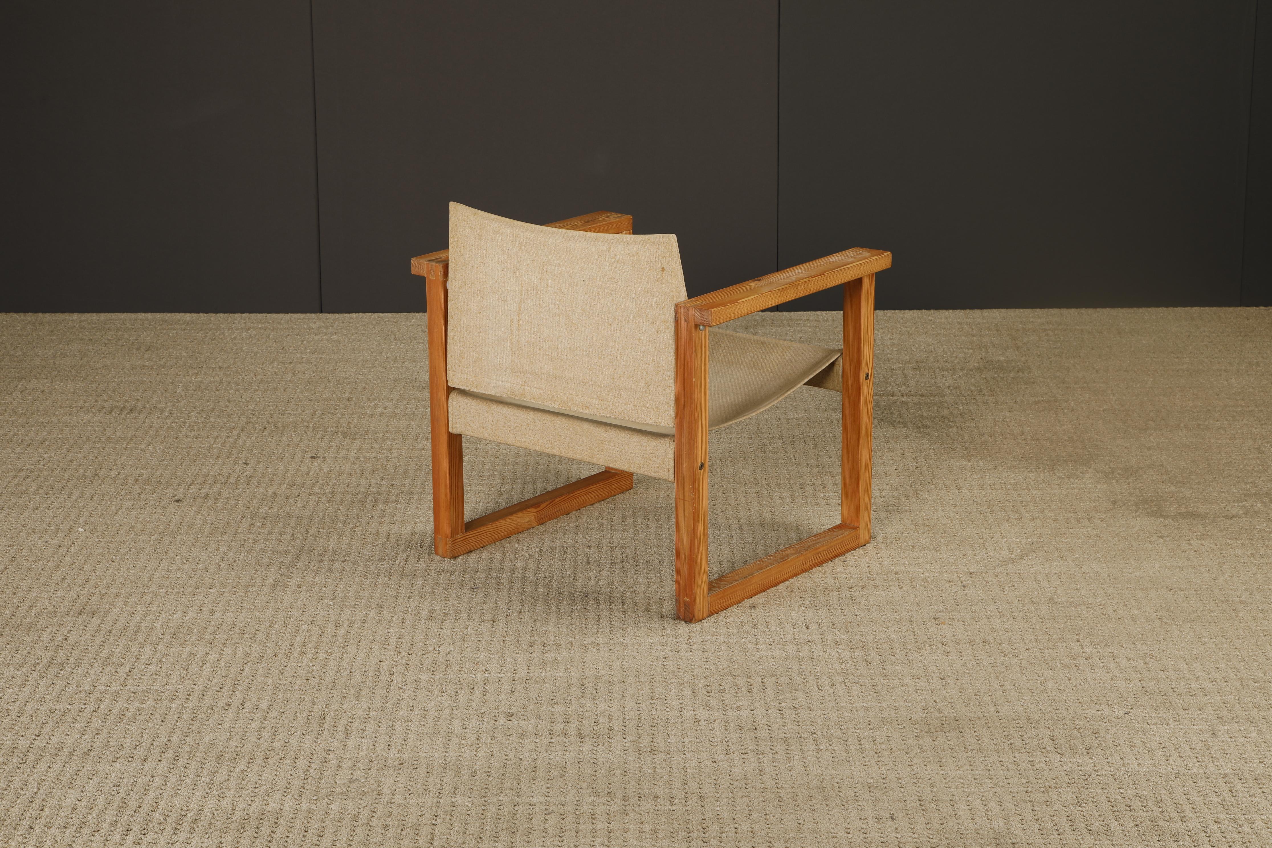 Minimalist Safari Sling Lounge Chair in Natural Canvas and Solid Wood, c 1970s For Sale 11