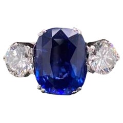 3 Carat Natural Sapphire Diamond Engagement Ring Set in 18K Gold, Cocktail Ring