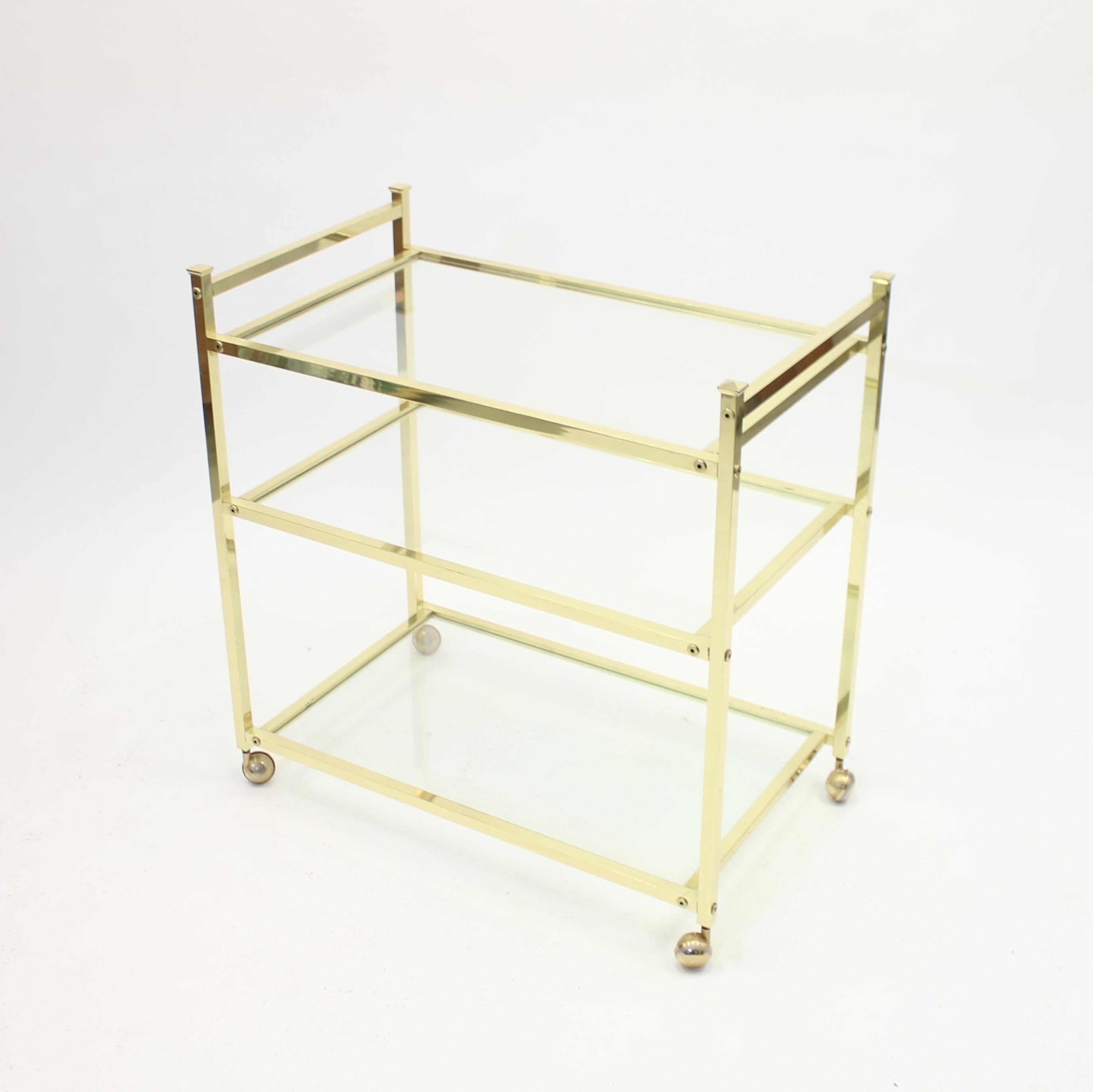 Minimalist Scandinavian Brass Bar Trolley, 1970s 1