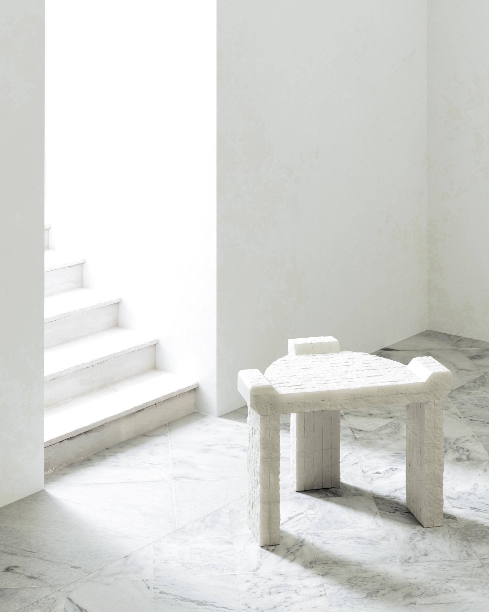 XXIe siècle et contemporain Tabouret sculptural minimaliste de Maria Osminina en vente