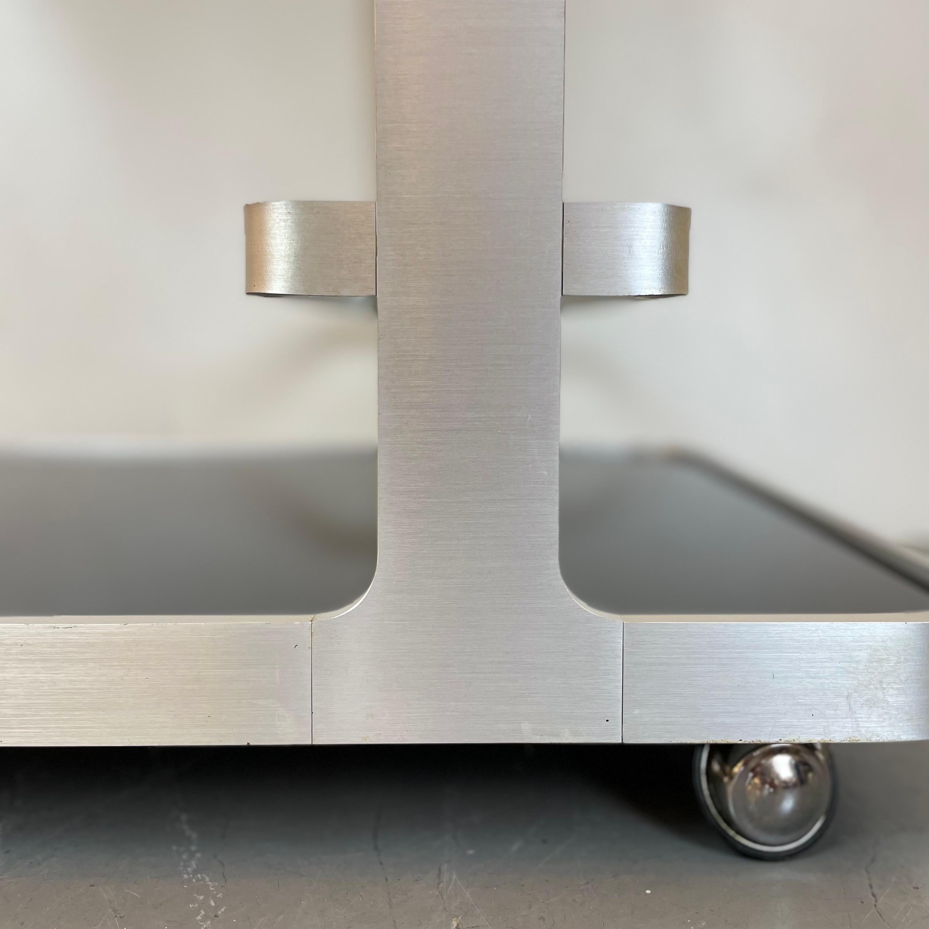 Minimalist Serving Trolley by Pierre Vandel for Espace Pierre Cardin, 1980s For Sale 5