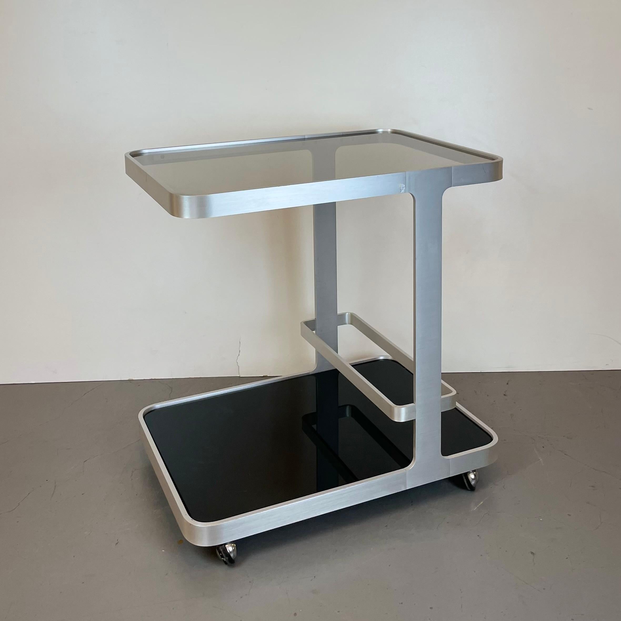 Minimalist Serving Trolley by Pierre Vandel for Espace Pierre Cardin, 1980s For Sale 8