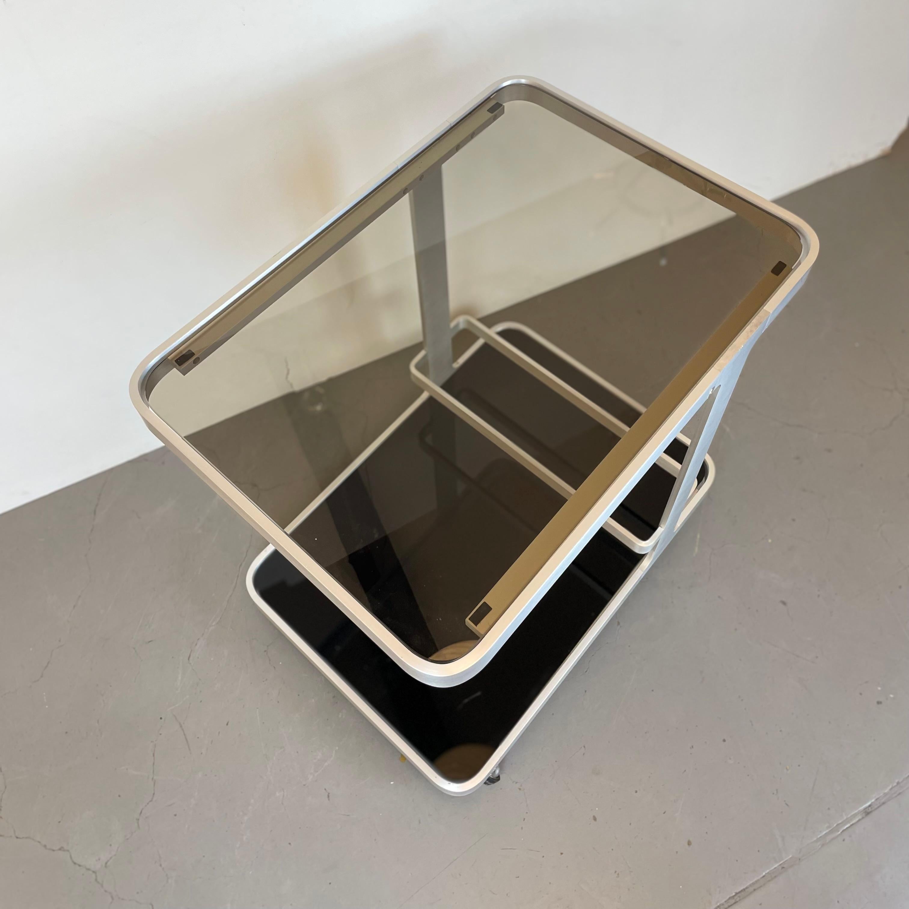 Minimalist Serving Trolley by Pierre Vandel for Espace Pierre Cardin, 1980s For Sale 12