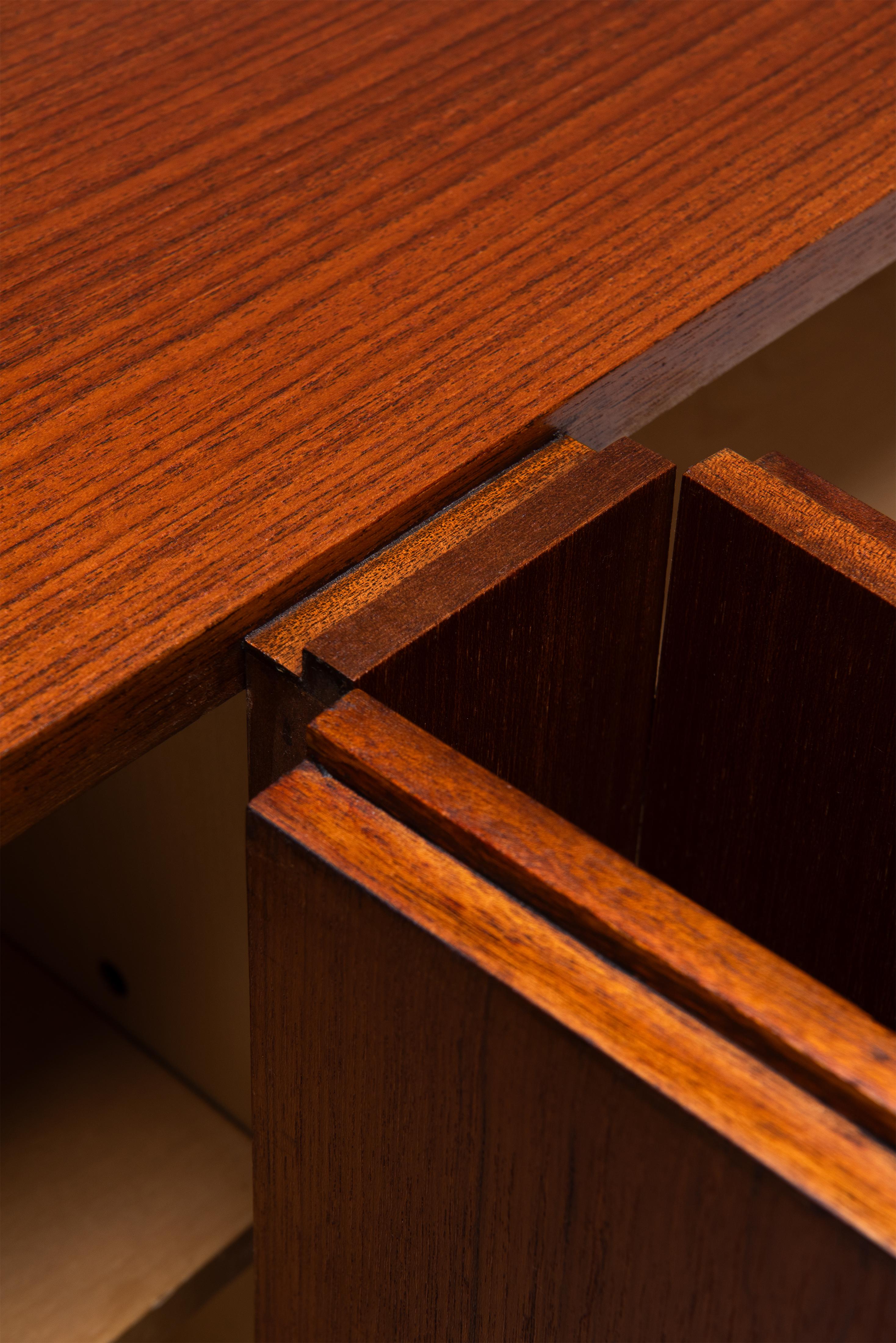 Minimalist Sideboard - B40 - Dieter Waekerlin 5