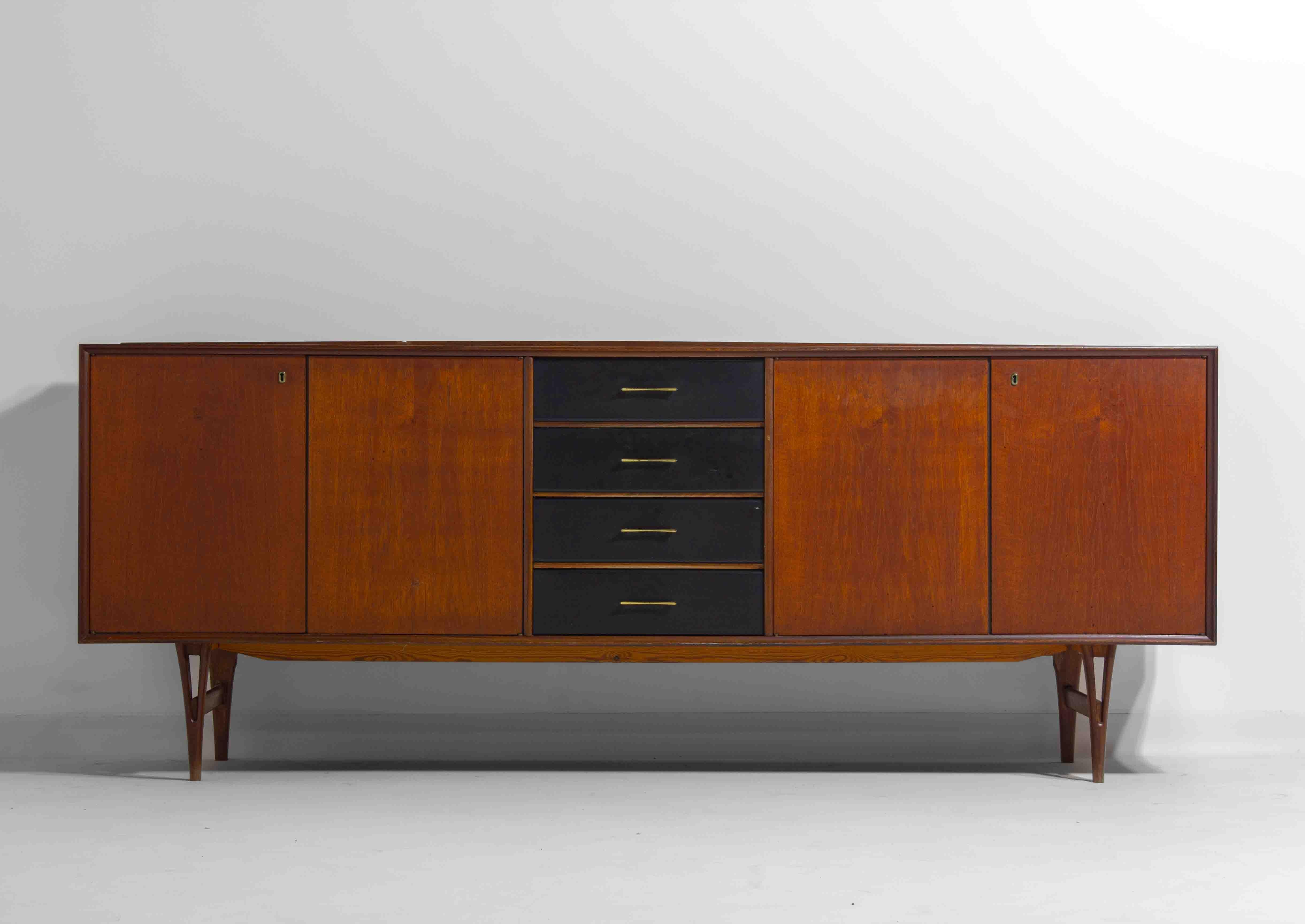 Teck Buffet minimaliste en teck chaud de Van Pelt, Belgique années 1960 en vente