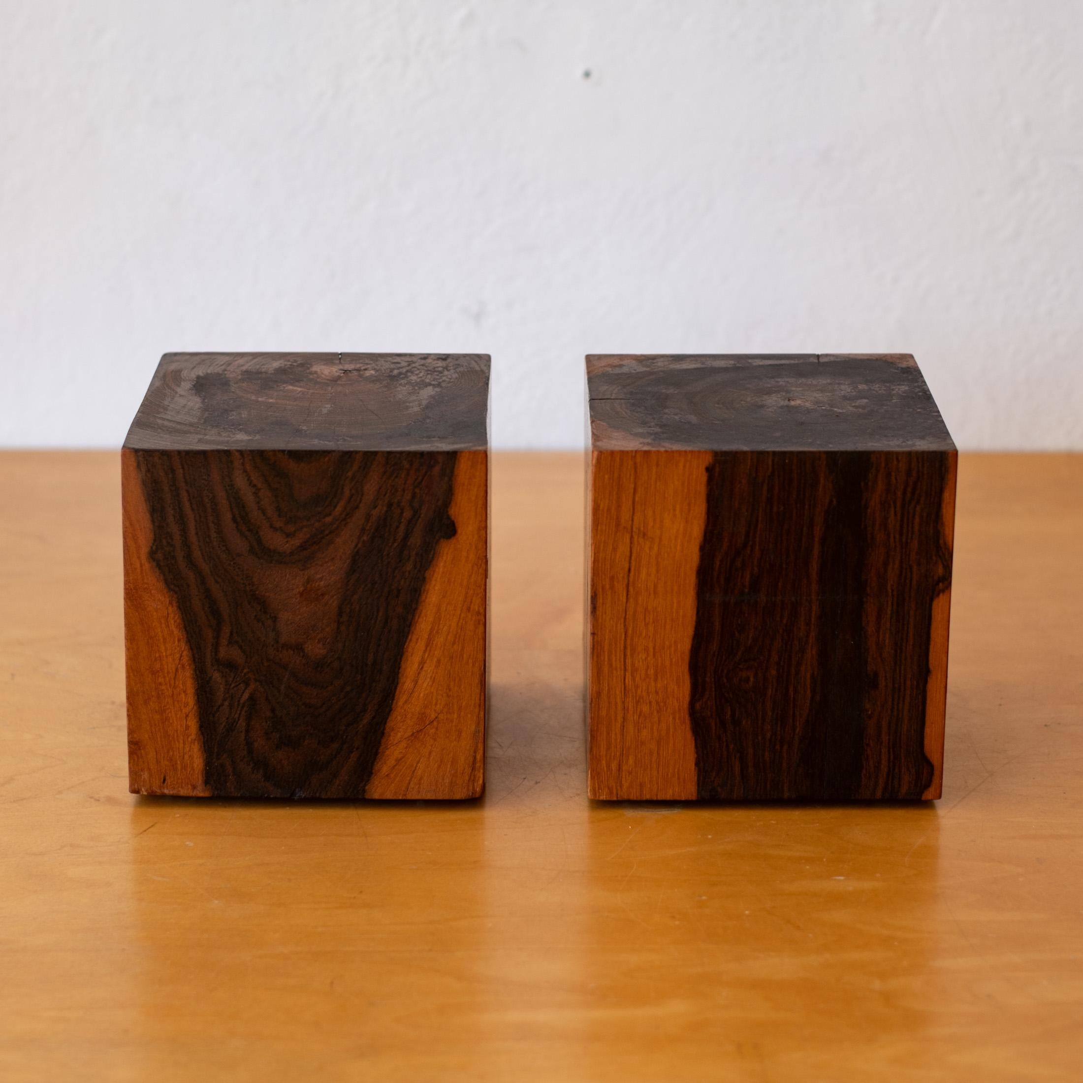 Minimalistische Buchstützen aus massivem Cocobolo 1960er Jahre im Angebot 6