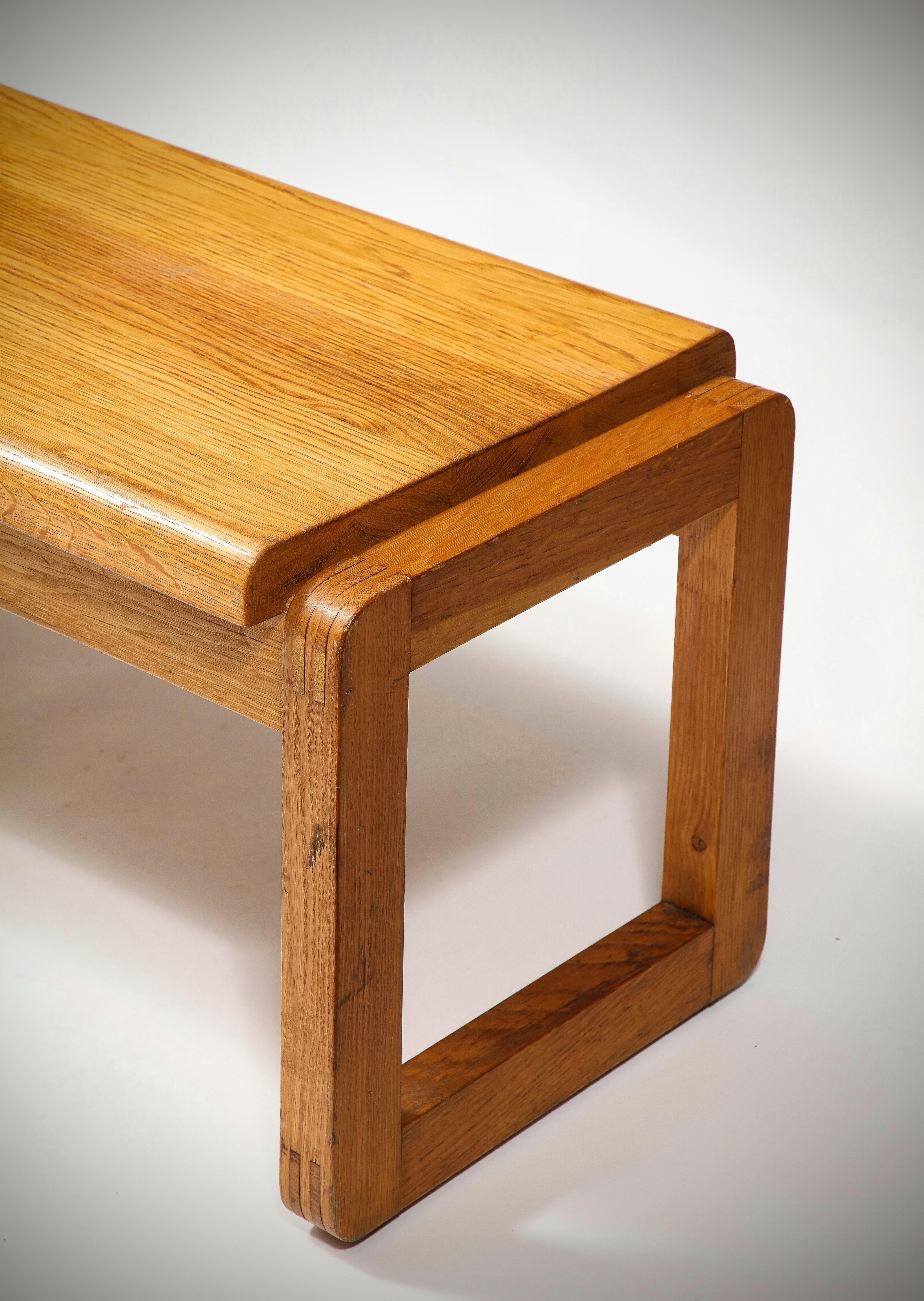 Minimalist Solid Oak Bench in style of Guillerme & Chambron  - Netherlands 1970s For Sale 5