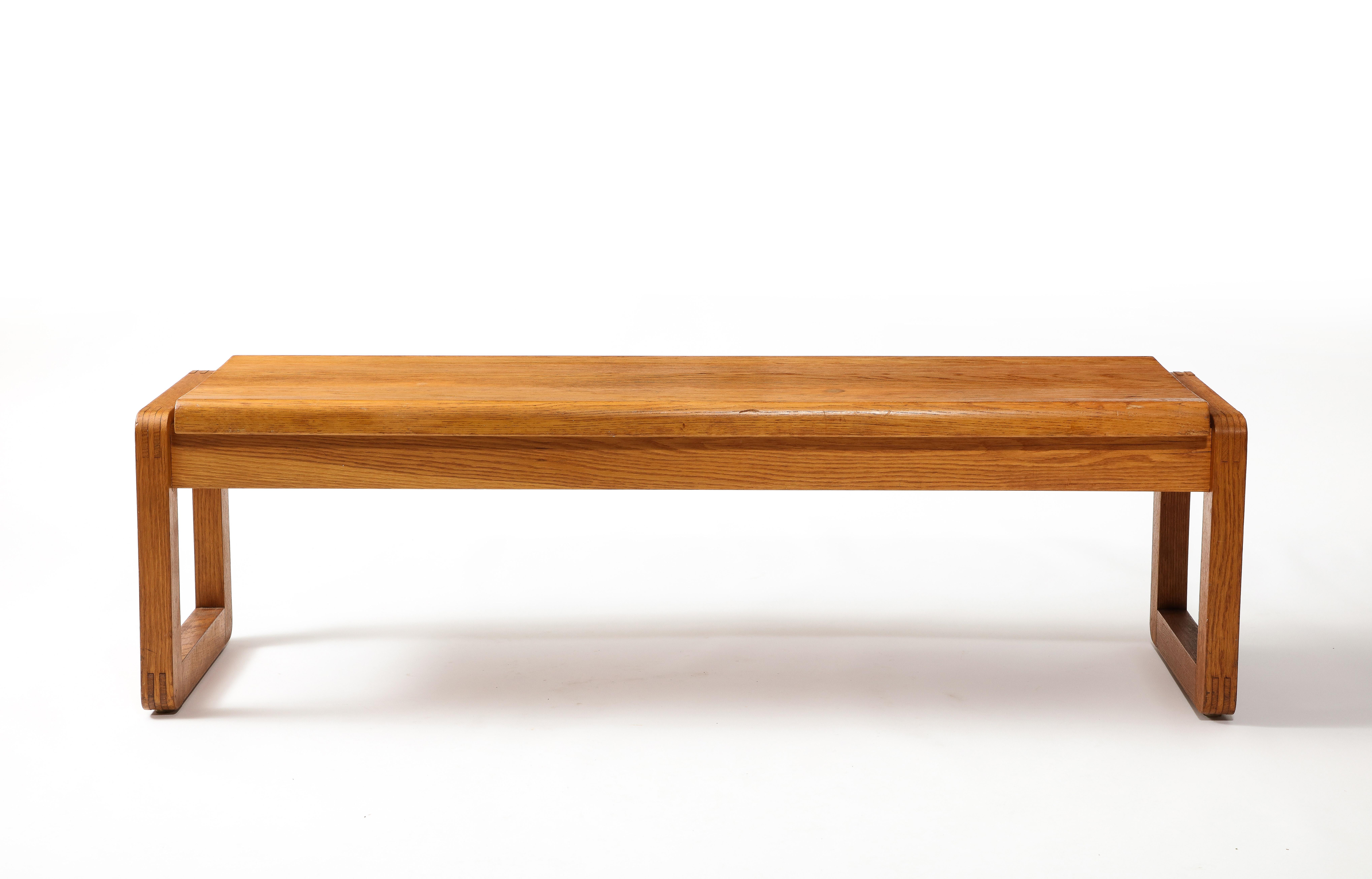 Dutch Minimalist Solid Oak Bench in style of Guillerme & Chambron  - Netherlands 1970s For Sale