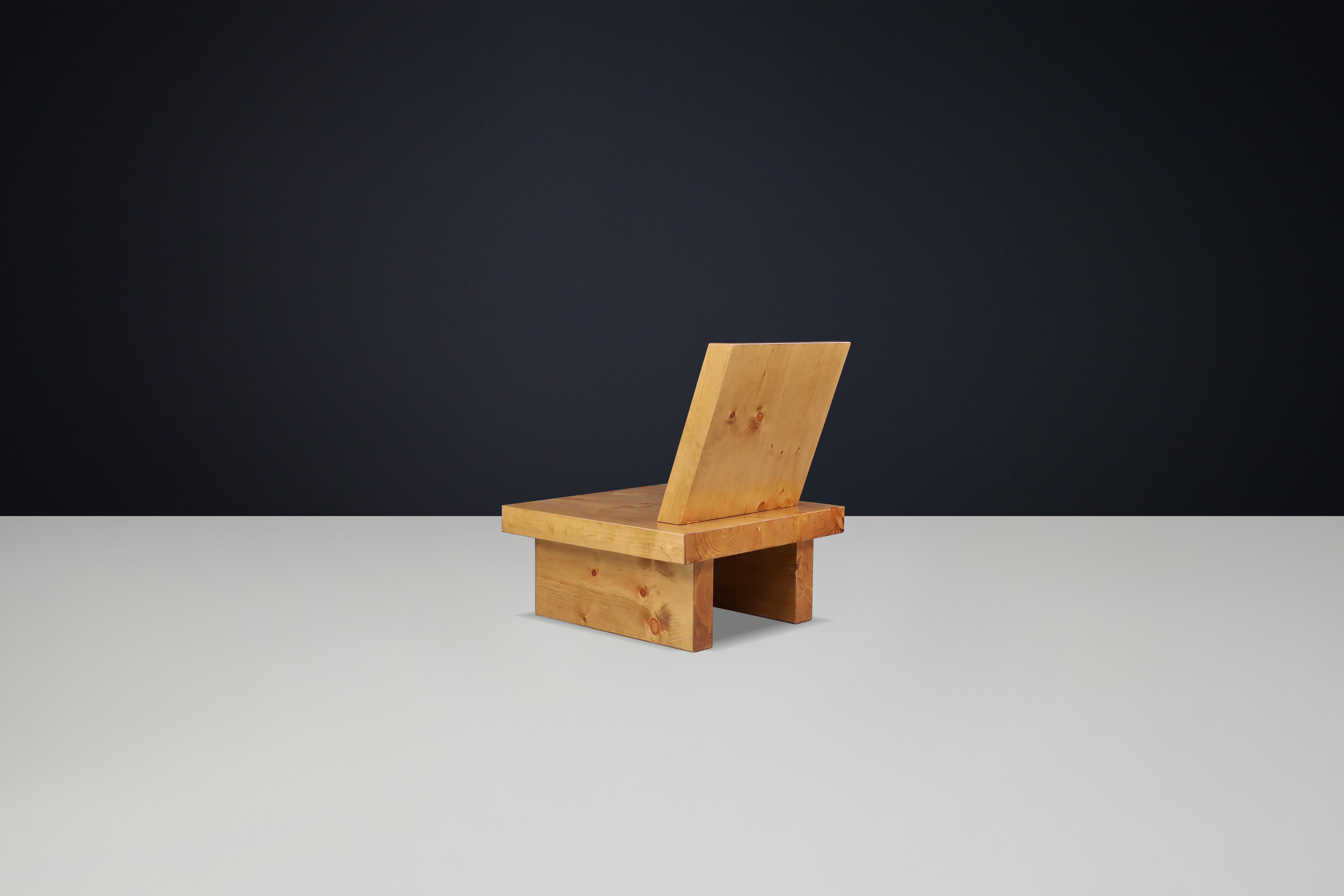 Fauteuils de salon minimalistes en pin massif d'Ibiza, 1960 en vente 1
