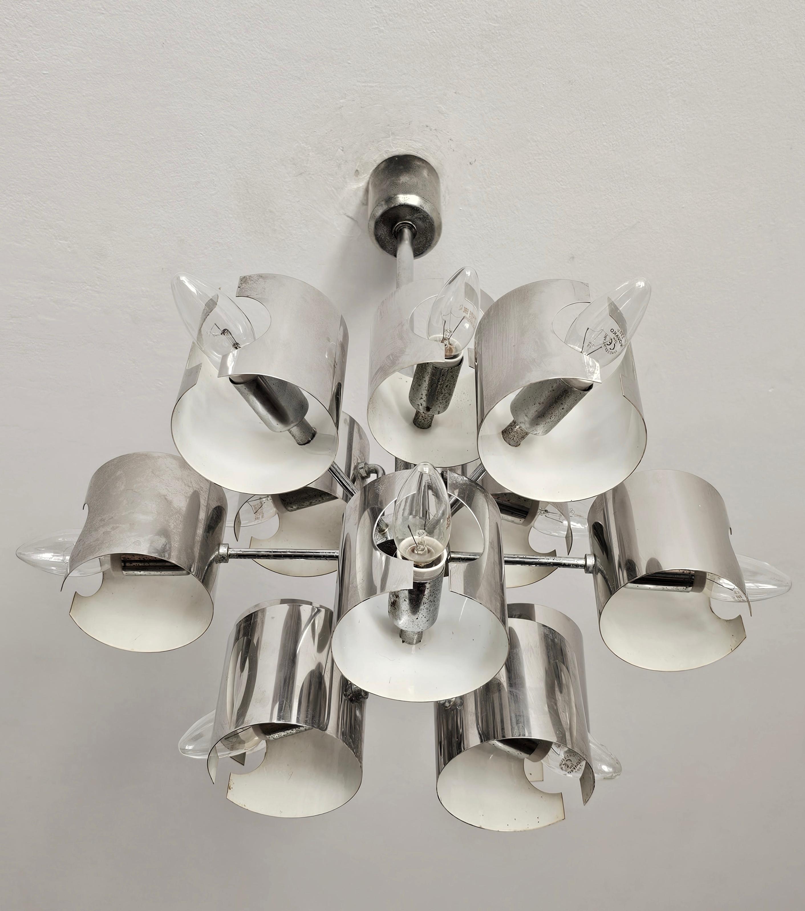 Lustre cubique minimaliste de l'ère spatiale à 12 bras de Gaetano Sciolari, Italie, 1970 en vente 1