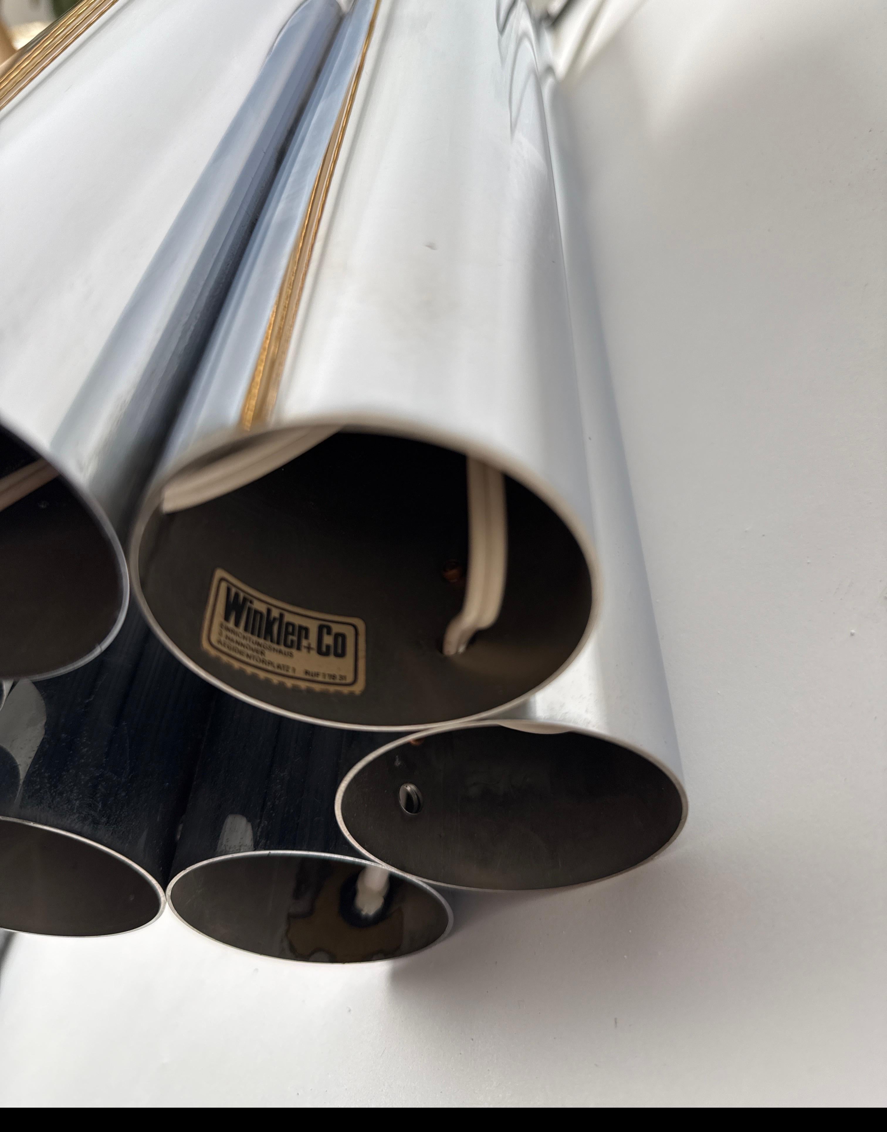 Lampe tube minimaliste de l'ère spatiale, Koch & Lowy, États-Unis, années 1960 en vente 3