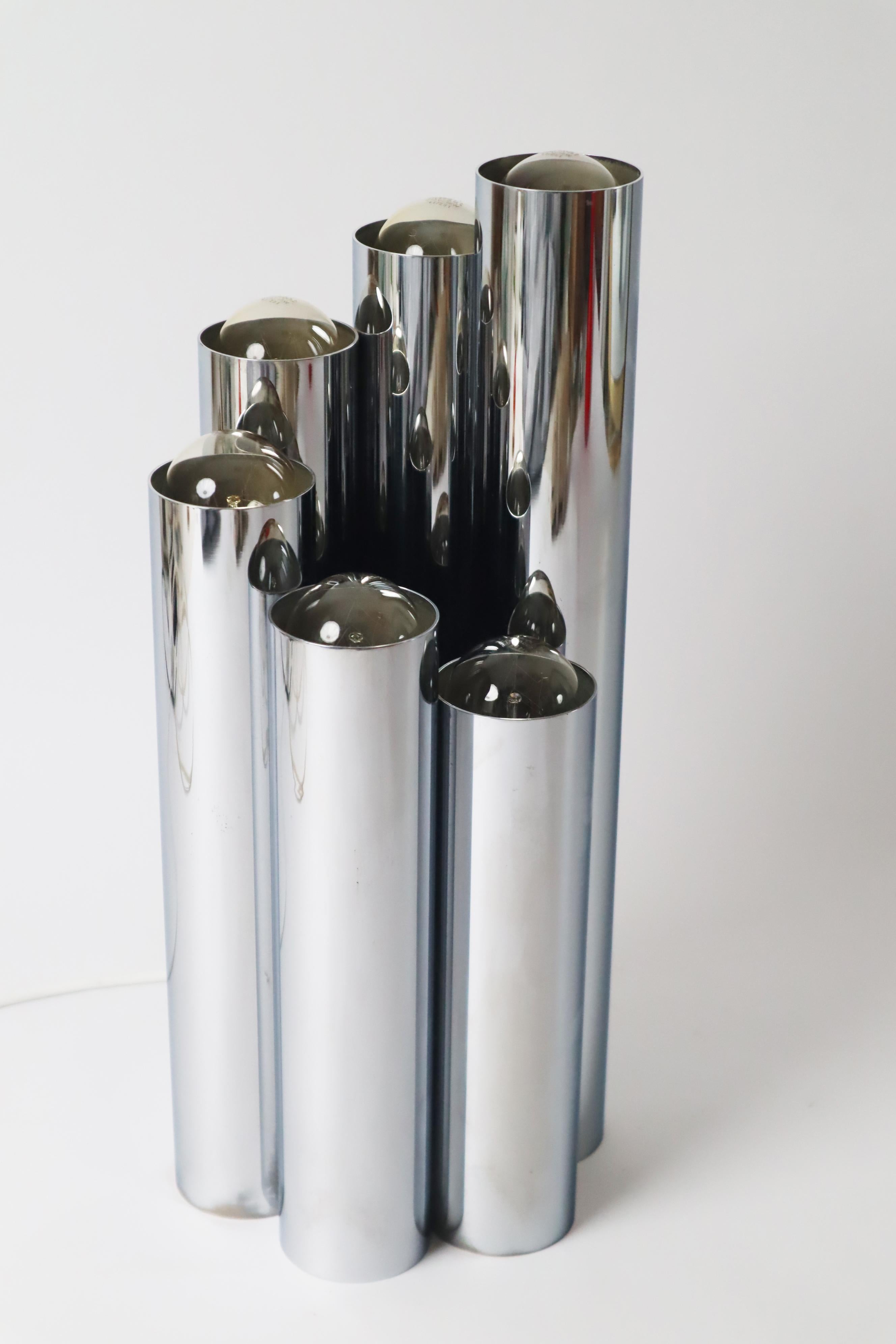 Lampe tube minimaliste de l'ère spatiale, Koch & Lowy, États-Unis, années 1960 en vente 5