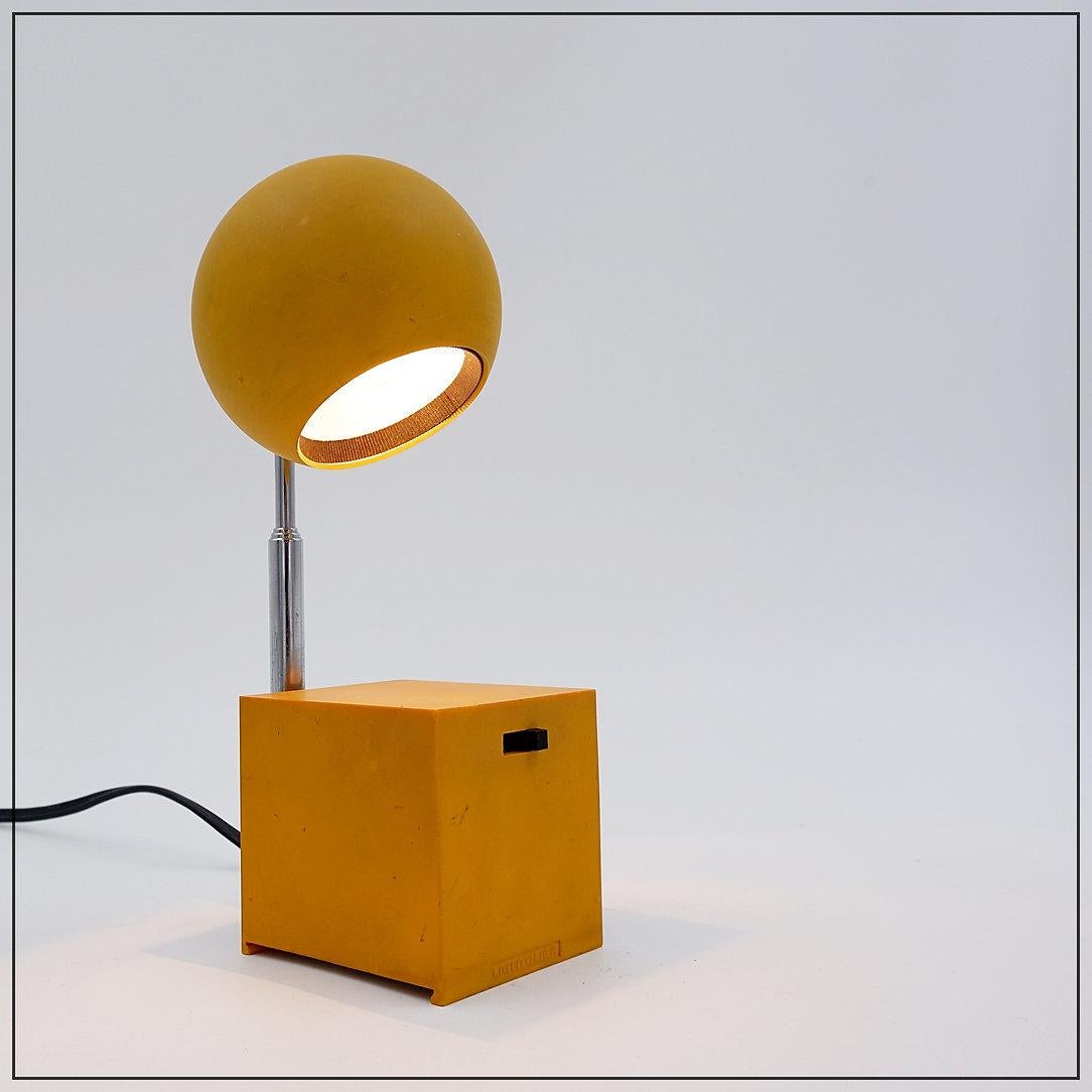 Minimalist Space Age Lytegem Wall Lamp by Michael Lax for Lightolier  Usa, 1960s For Sale 7