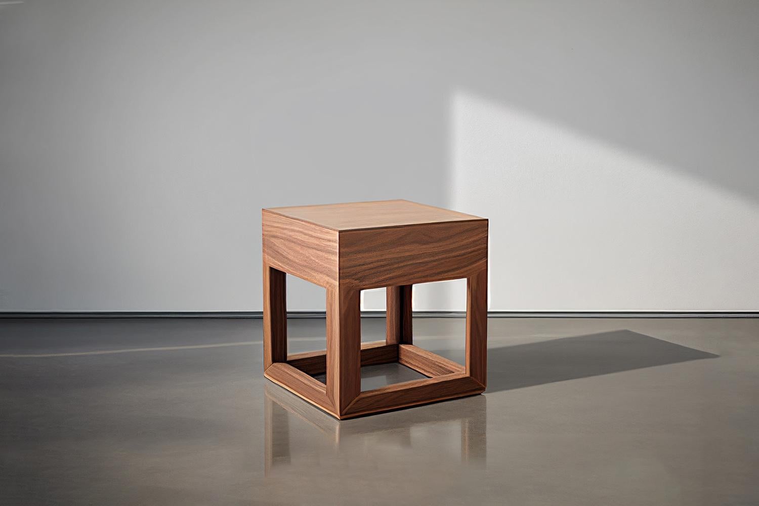 Minimalist Square Side Table In Walnut Veneer, Nightstand by Joel Escalona  In New Condition For Sale In Estado de Mexico CP, Estado de Mexico