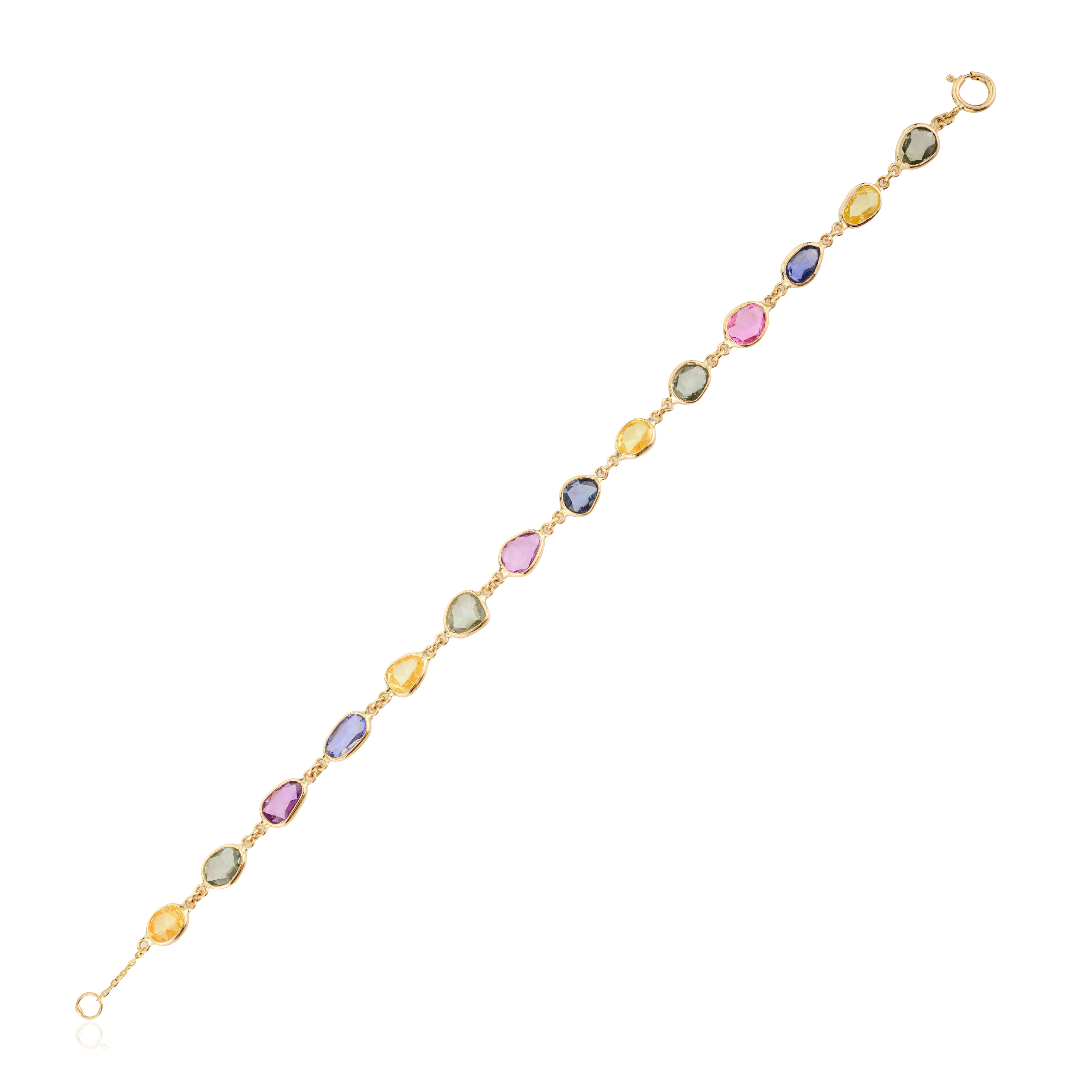 Moderno Bracciale minimalista impilabile a catena con più zaffiri per lei in oro giallo 18 carati in vendita