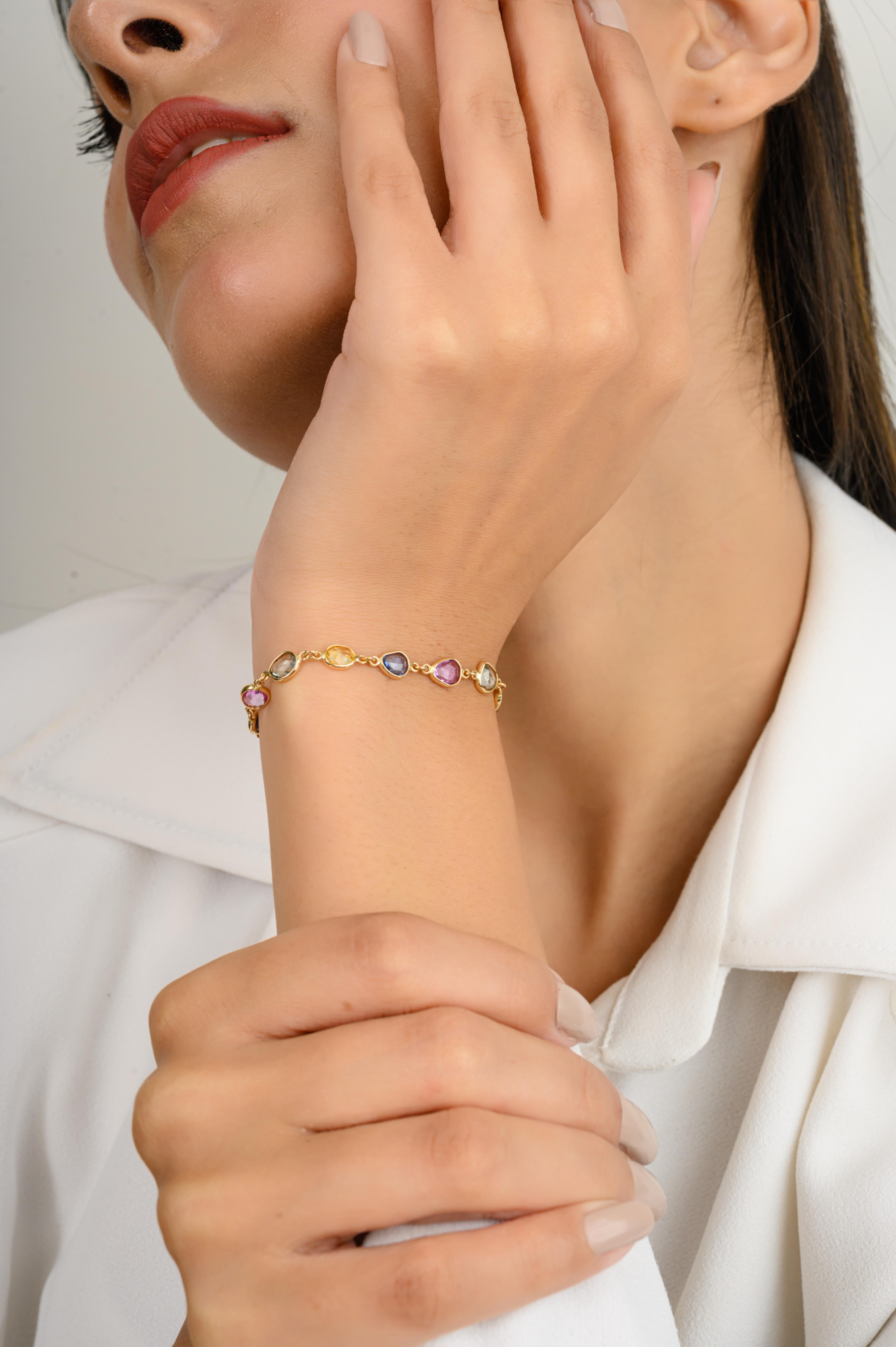 Taglio misto Bracciale minimalista impilabile a catena con più zaffiri per lei in oro giallo 18 carati in vendita