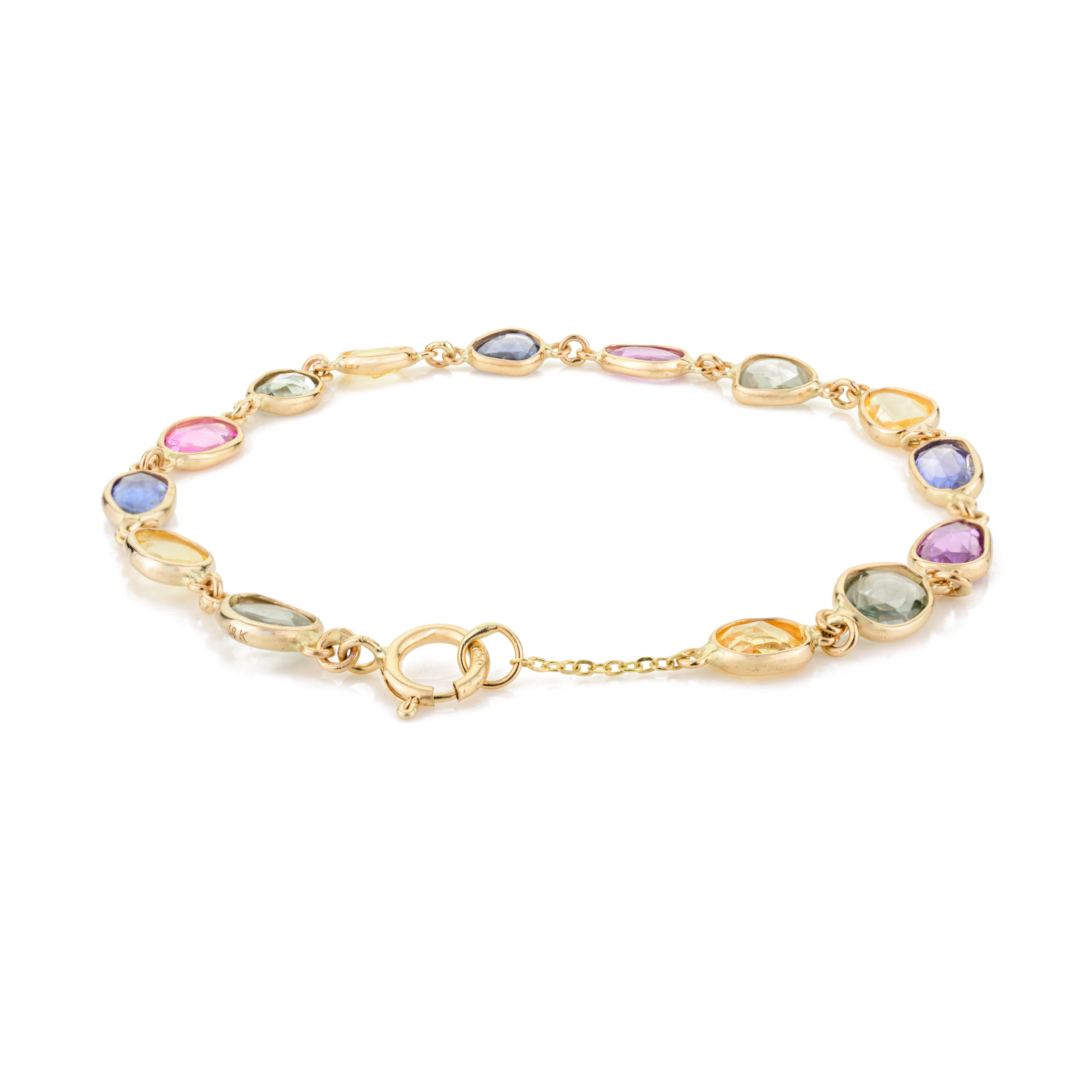 Bracciale minimalista impilabile a catena con più zaffiri per lei in oro giallo 18 carati In condizioni Nuovo in vendita a New York, NY