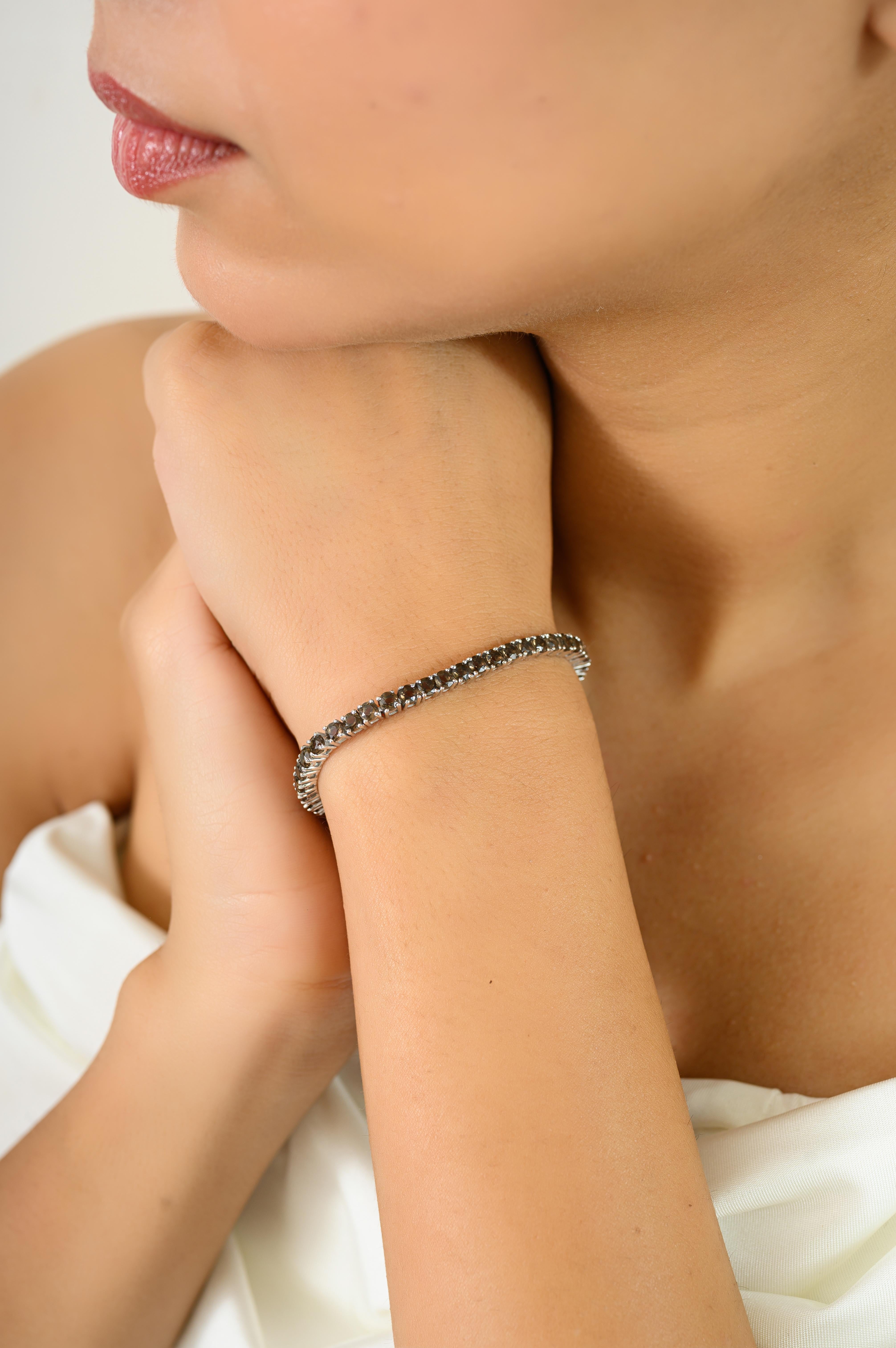 Taglio rotondo Bracciale tennis minimalista in argento sterling con topazio marrone fumé rotondo per lei in vendita