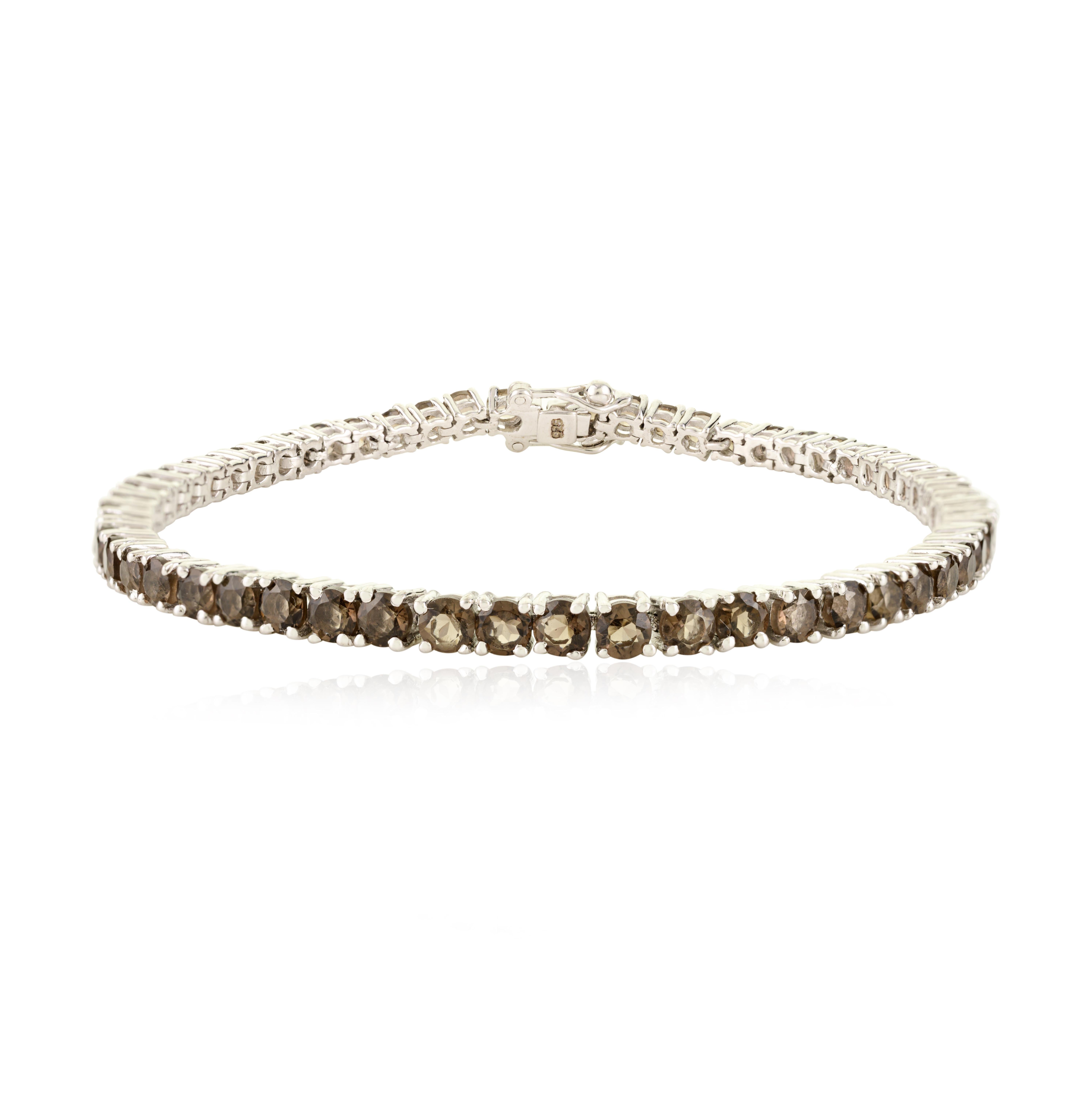 Bracciale tennis minimalista in argento sterling con topazio marrone fumé rotondo per lei in vendita 1