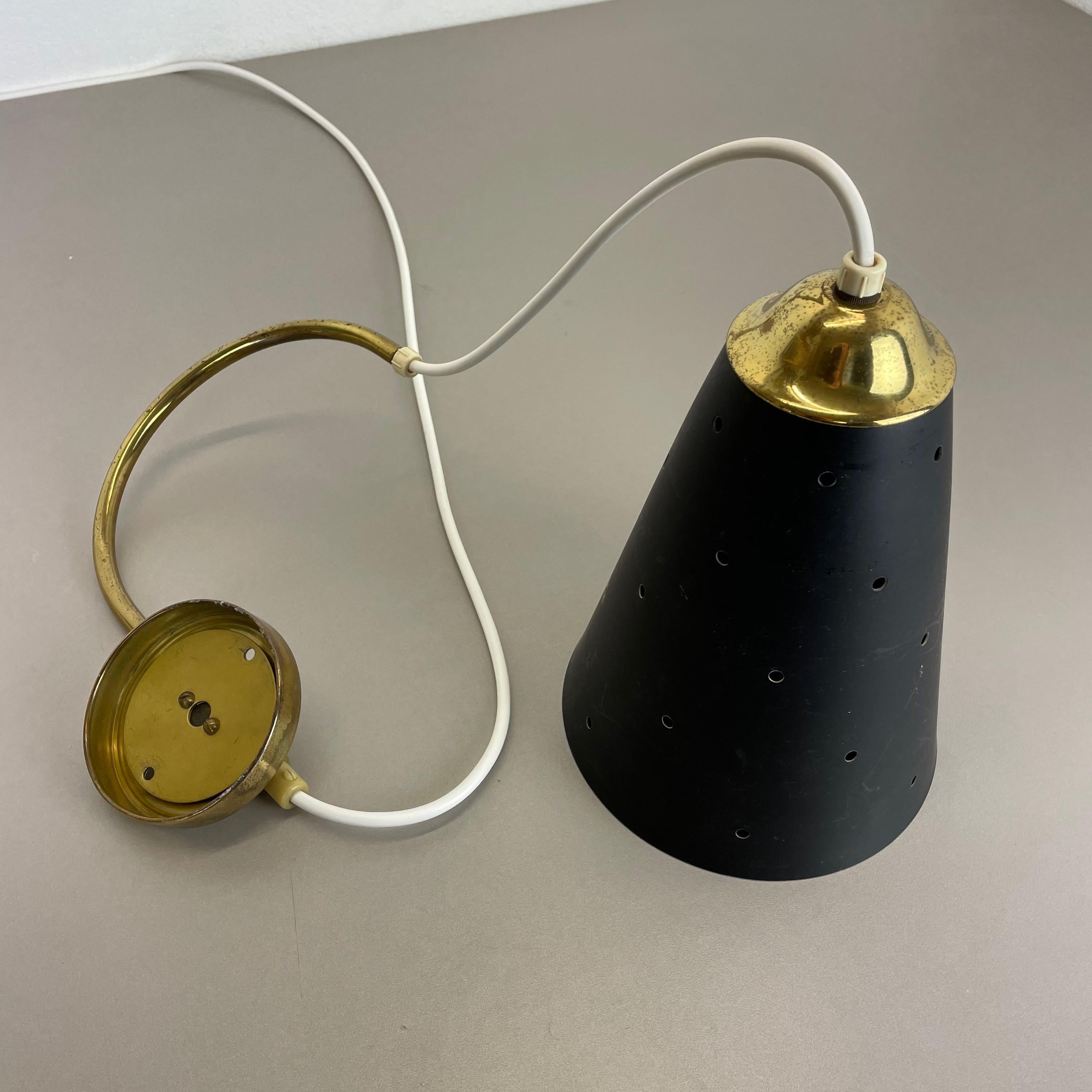 Minimalist Stilnovo Style Adjustable Brass Wall Hanging Light, Italy 1960s For Sale 10