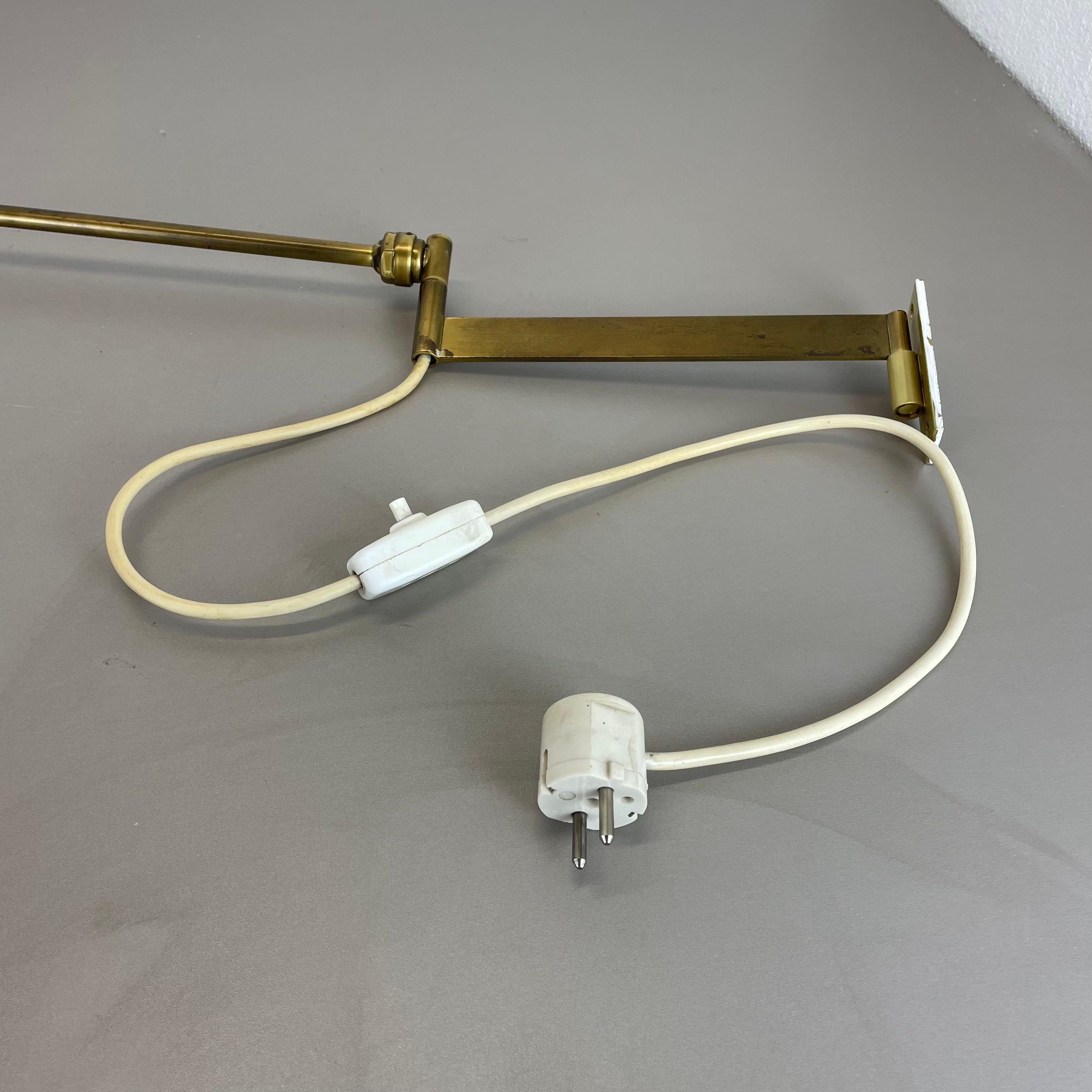 Minimalist Stilnovo Style Adjustable Swing Arm Brass Wall Light, Italy, 1960s For Sale 12