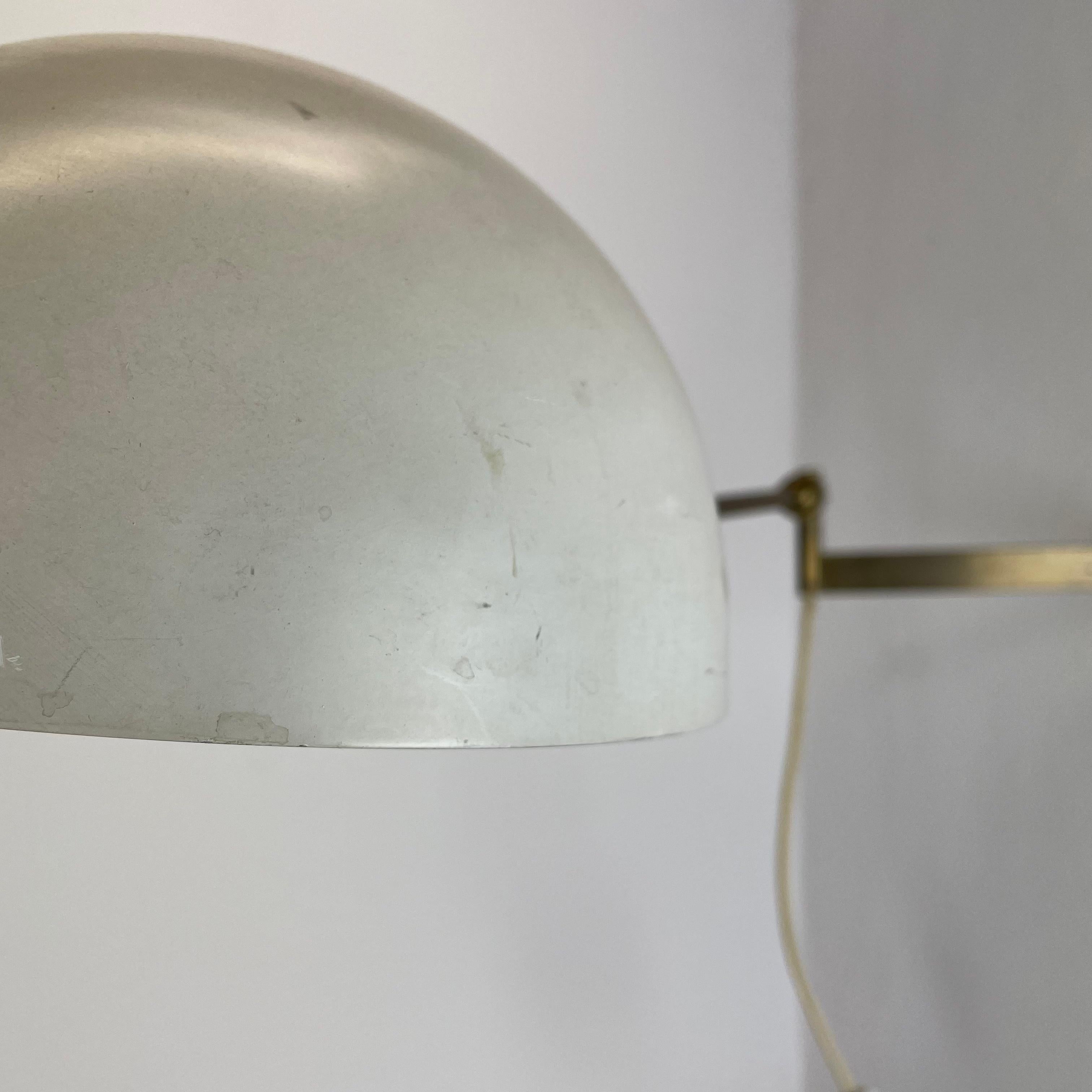 Minimalist Stilnovo Style Adjustable Swing Arm Brass Wall Light, Italy, 1960s For Sale 1