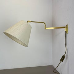 Minimalist Stilnovo Style Adjustable Swing Arm Brass Wall Light Italy 1970s