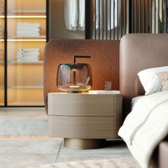 Minimalistischer Nachttisch II aus Stein aus Nussbaumholz, handgefertigt von Stylish Club