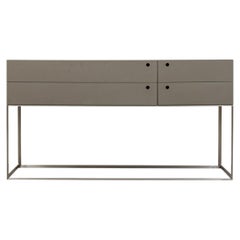 Minimalist Style Console
