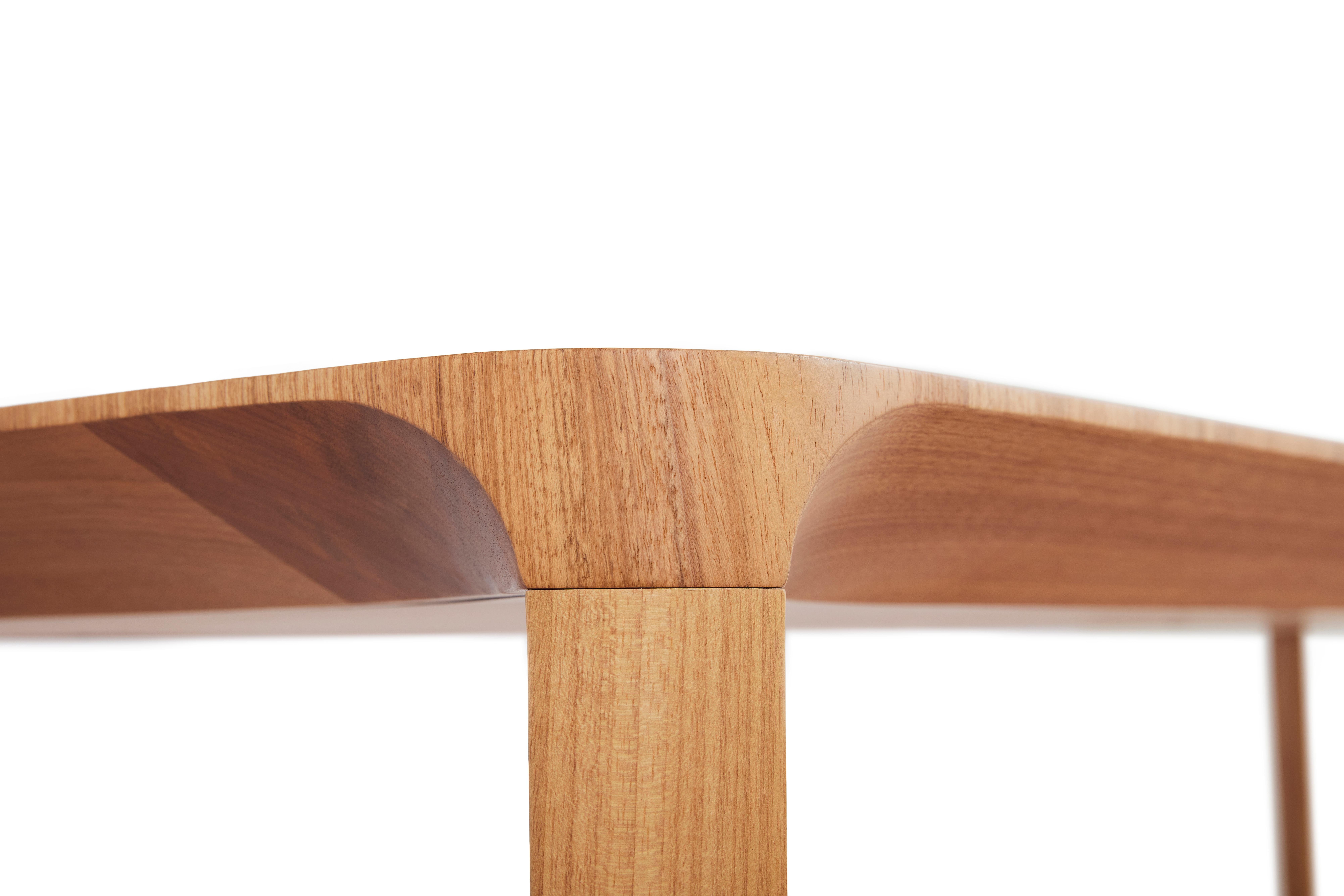 Table de salle à manger de style minimaliste, en bois massif naturel renforcé d'acier en vente 4