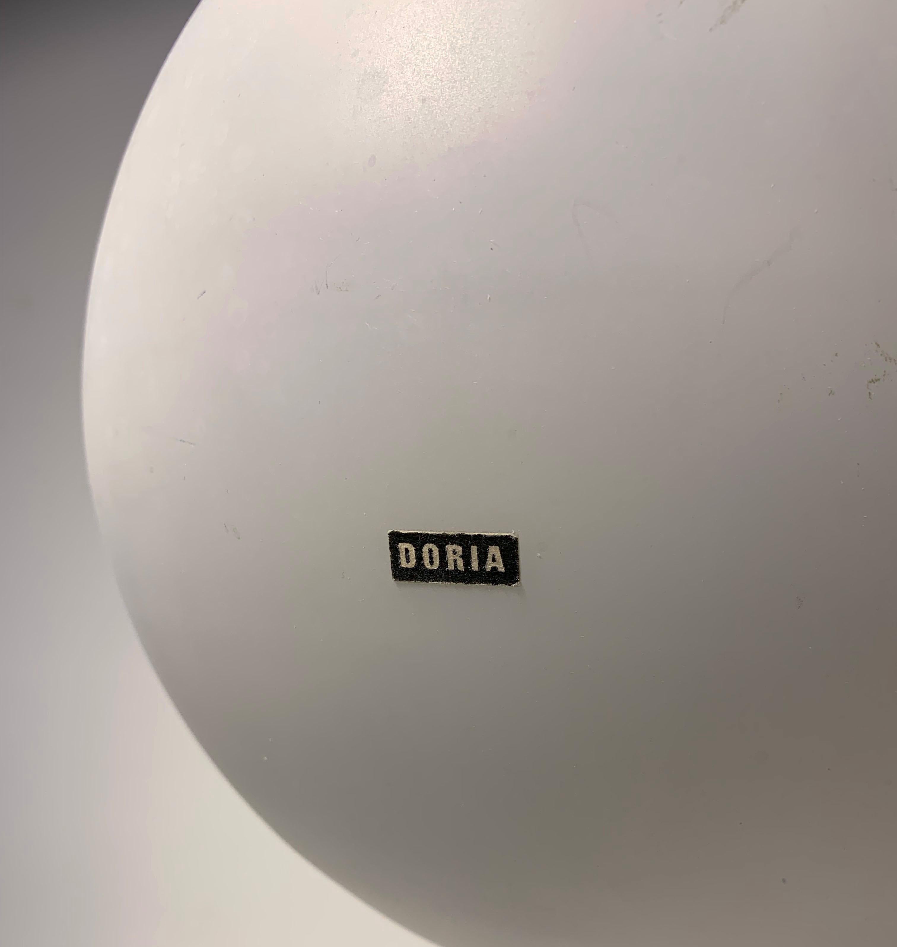 Minimalist Table Lamp by Doria In Good Condition For Sale In Chicago, IL
