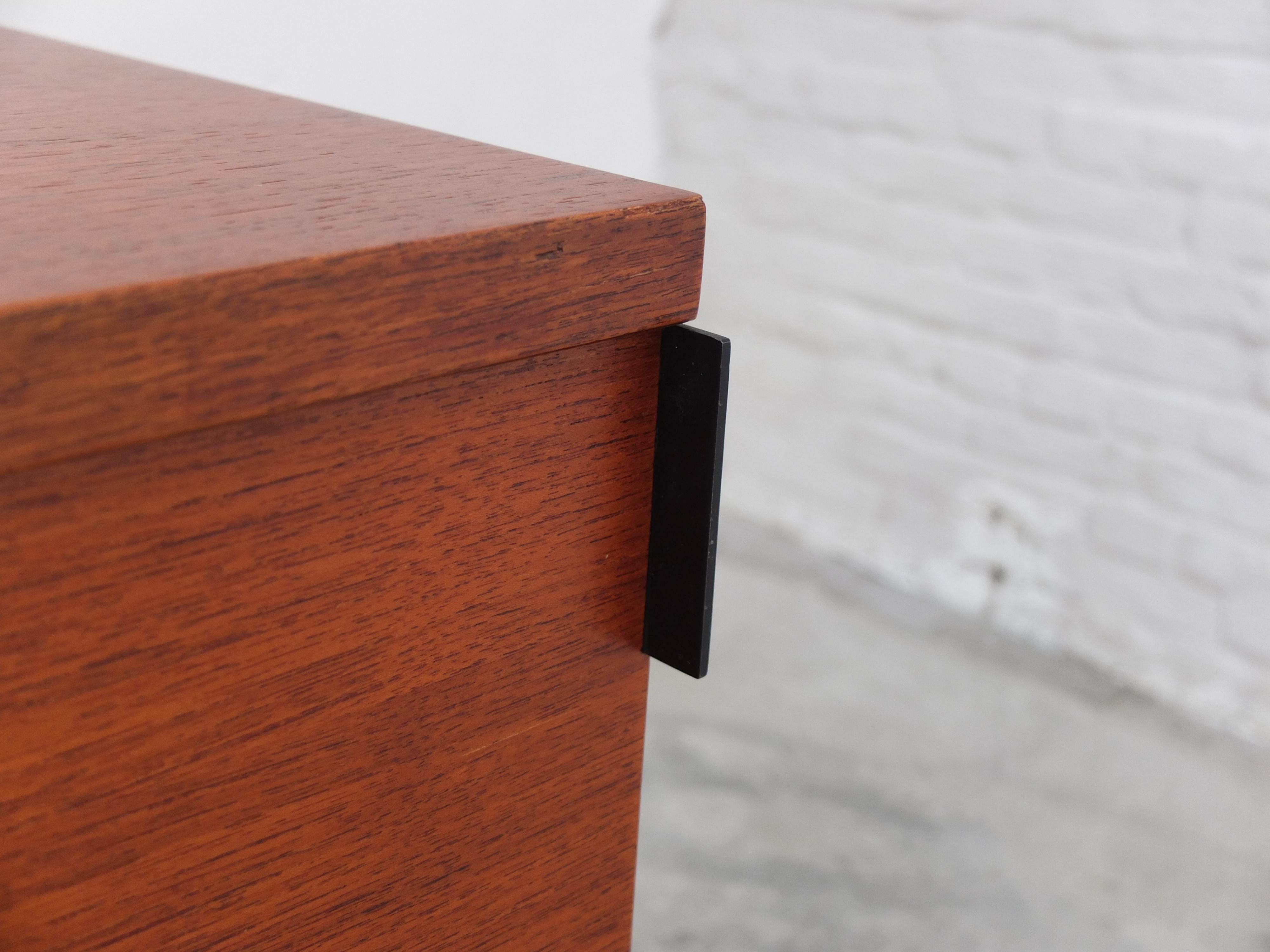 Minimalistisches Sideboard aus Teakholz von Hans Konëcke für Tecta, 1960er Jahre im Angebot 7