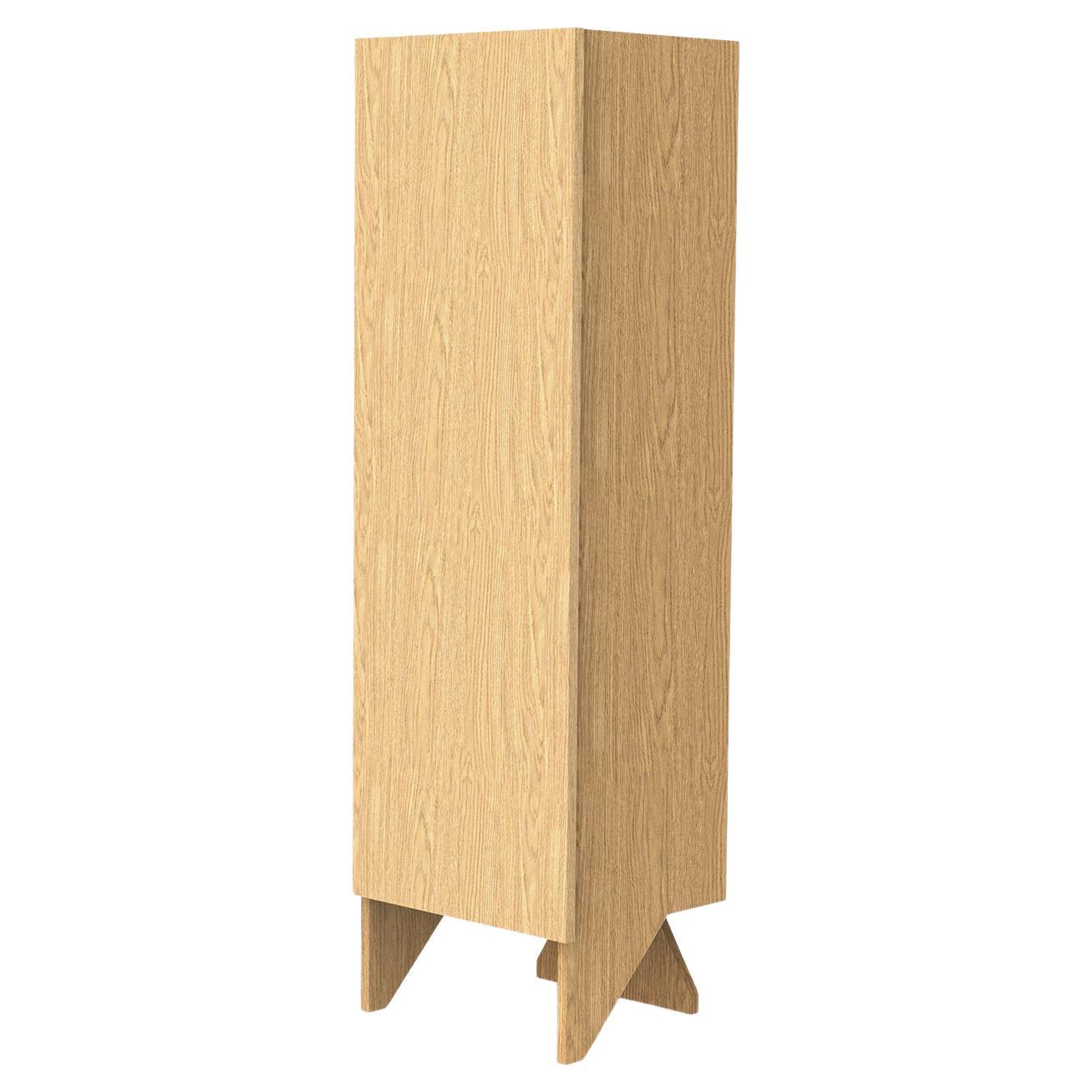 Armario atemporal minimalista de madera de roble