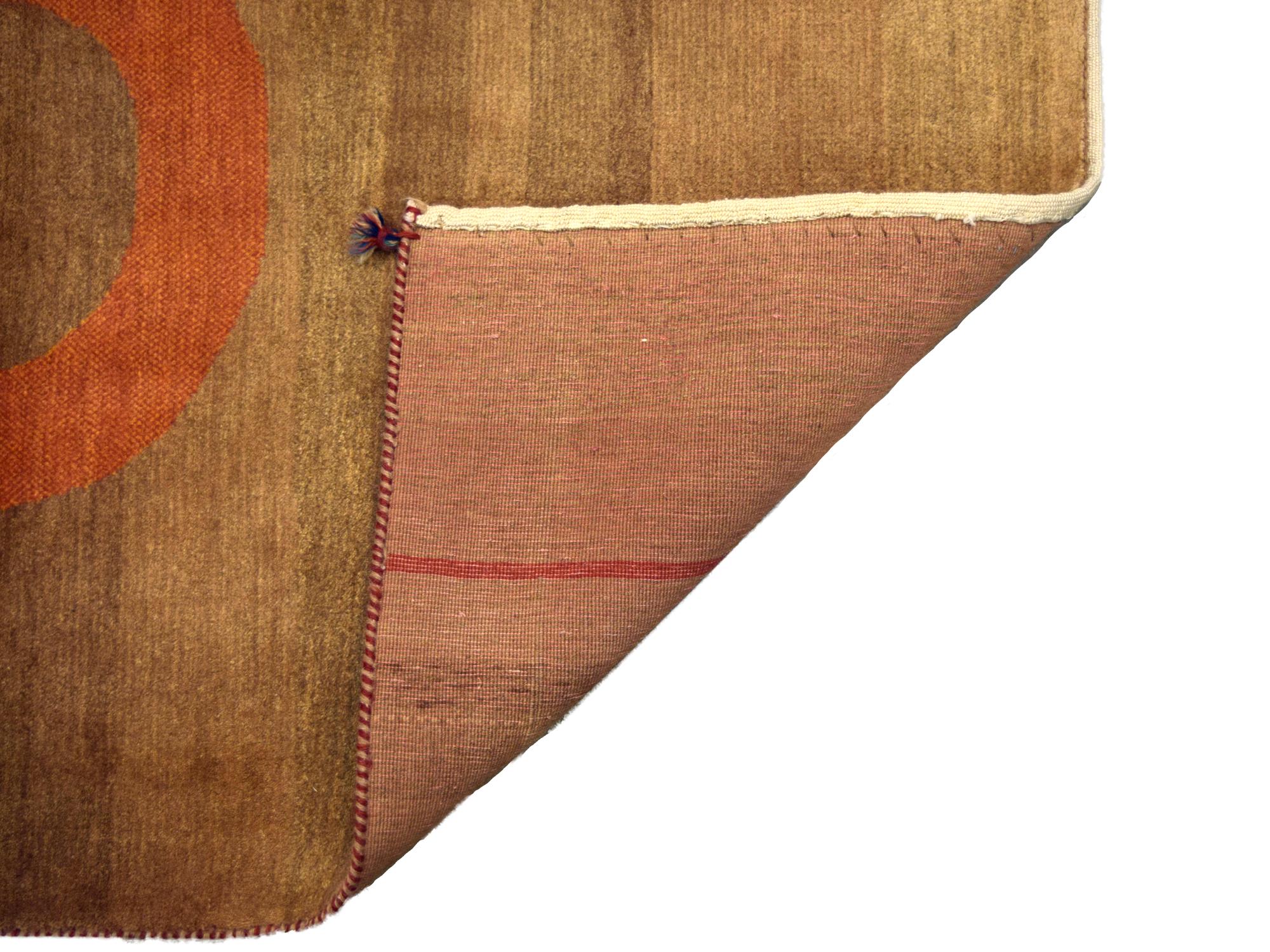 Tintura vegetale Tappeto tribale minimalista Kashkooli persiano in lana organica marrone e rossa, 3' x 5' in vendita