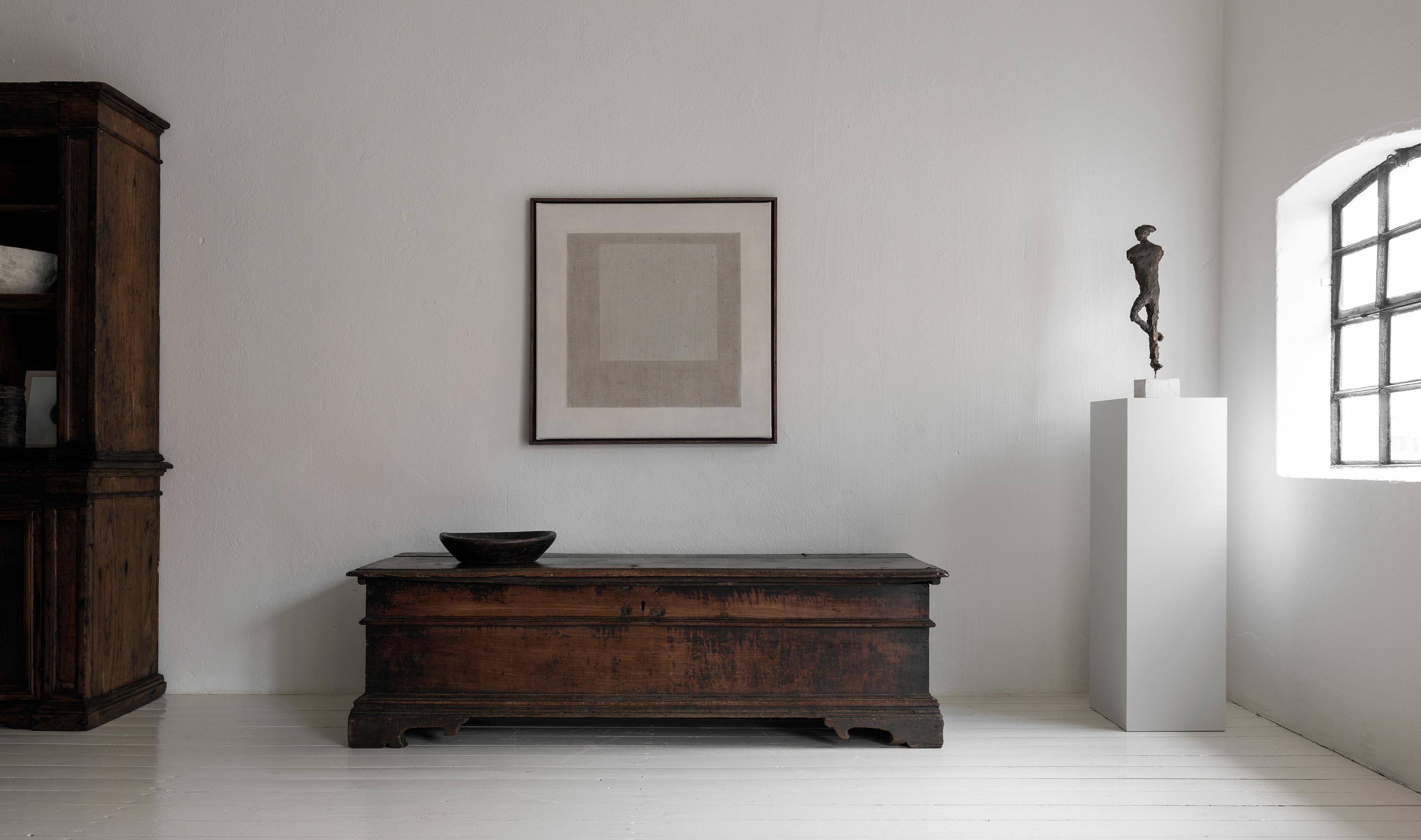 17th century cassapanca in virtually untouched original condition. Sculptural, artempo presence.
 