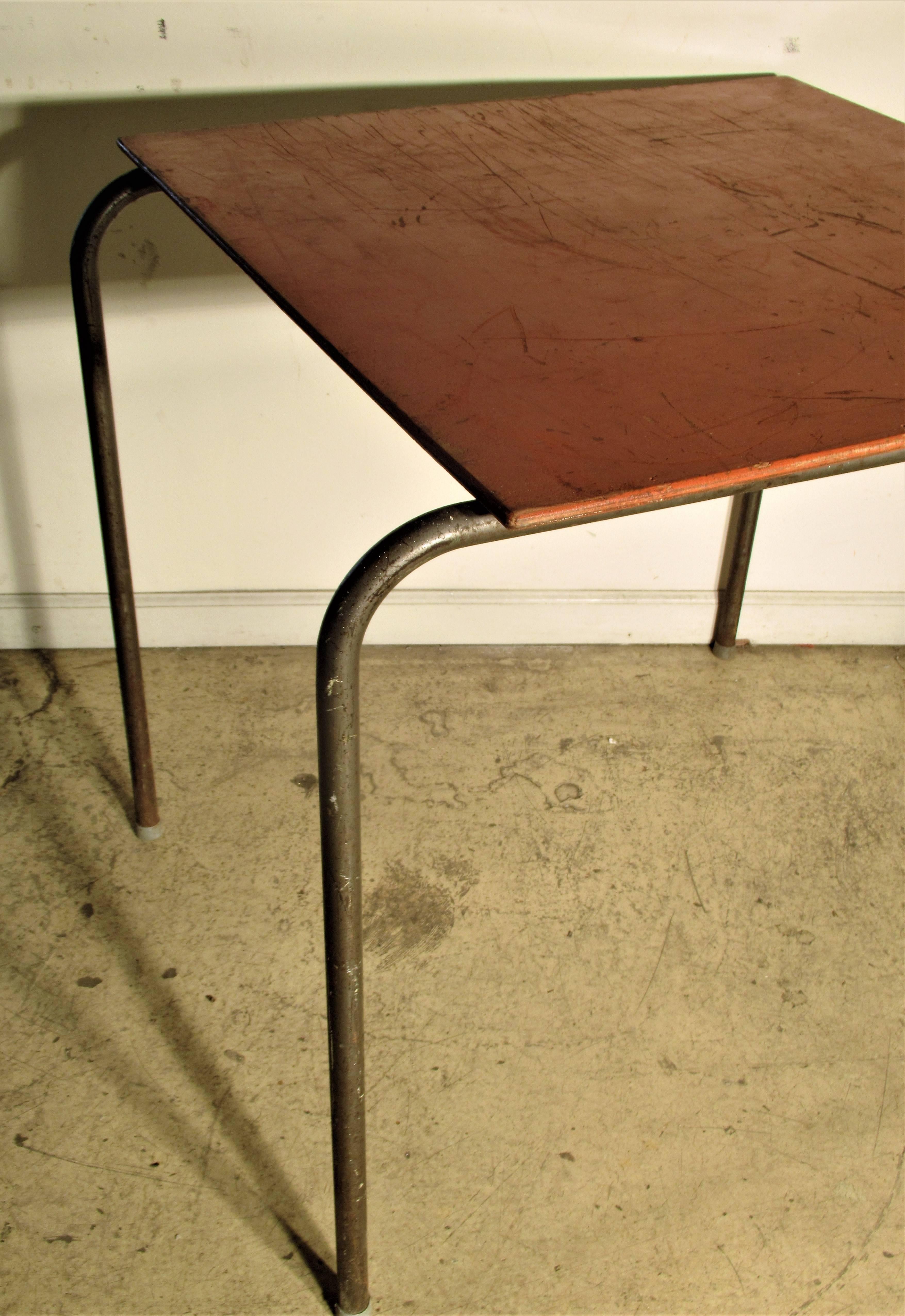 Minimalist Tubular Steel Table in the Style of Marcel Breuer 5