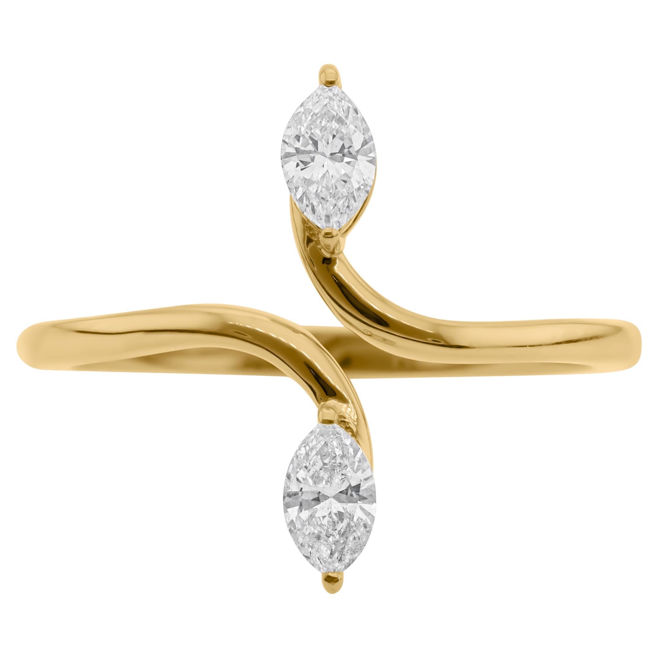 En vente :  Bague minimaliste en or jaune 18 carats pour femmes avec deux pierres en diamant SI/HI