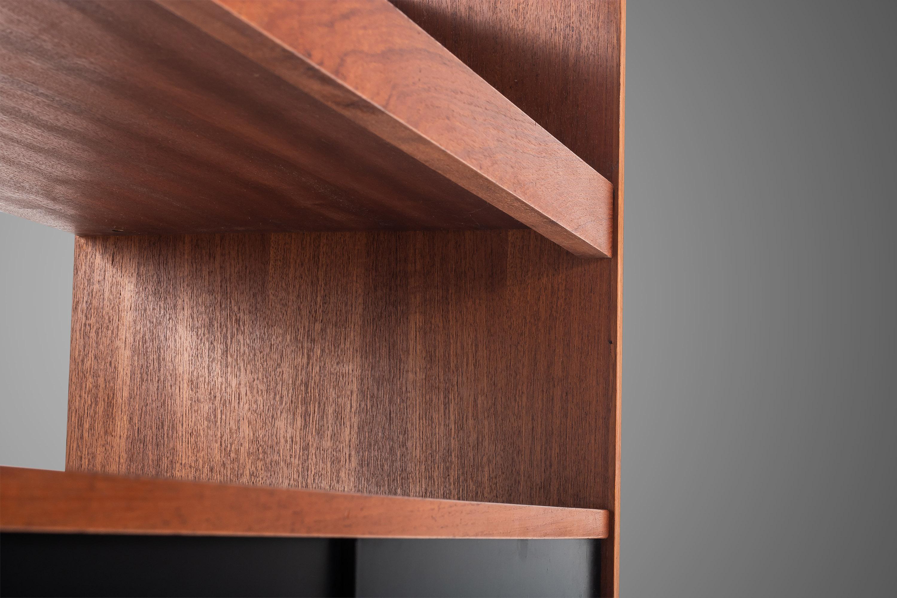 Minimalist Two-Tone Dry Bar / Room Divider in Teak, Denmark, c. 1970s For Sale 1