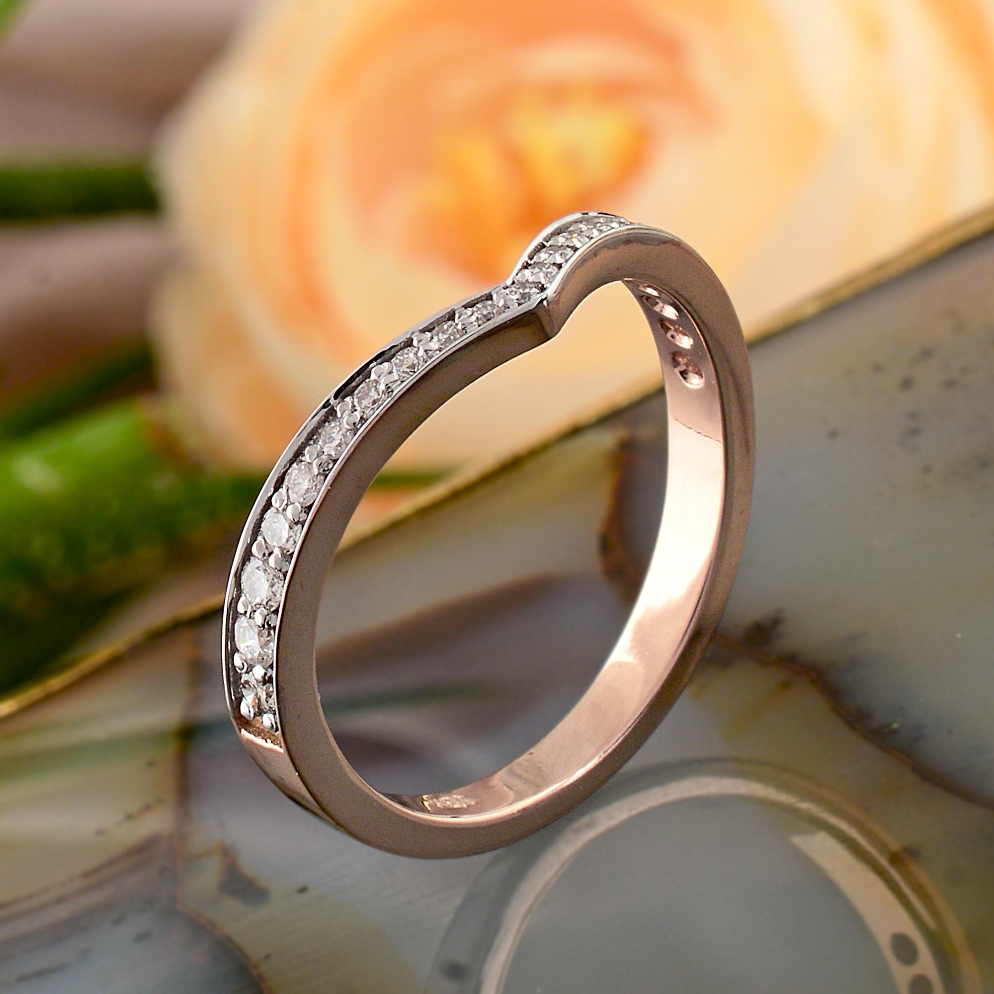 For Sale:  Minimalist V Chevron 0.26ct Diamond Stackable Band Ring 18k Rose Gold Gift 2