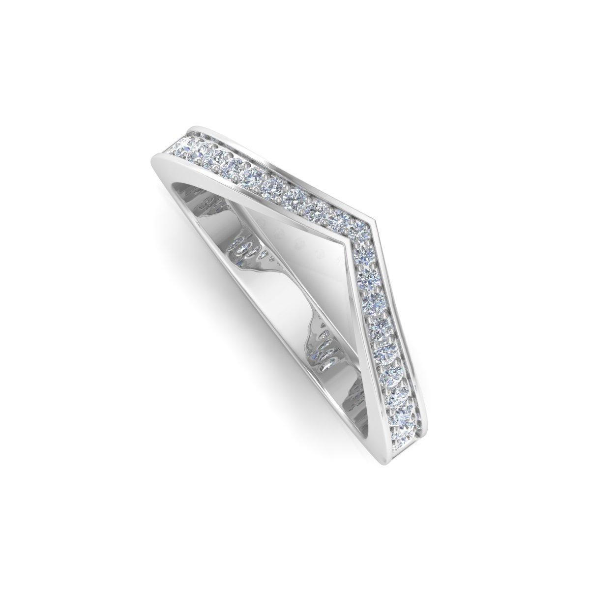 For Sale:  Minimalist V Chevron Band 0.26ct Diamond Stackable Ring 18k White Gold Gift 2