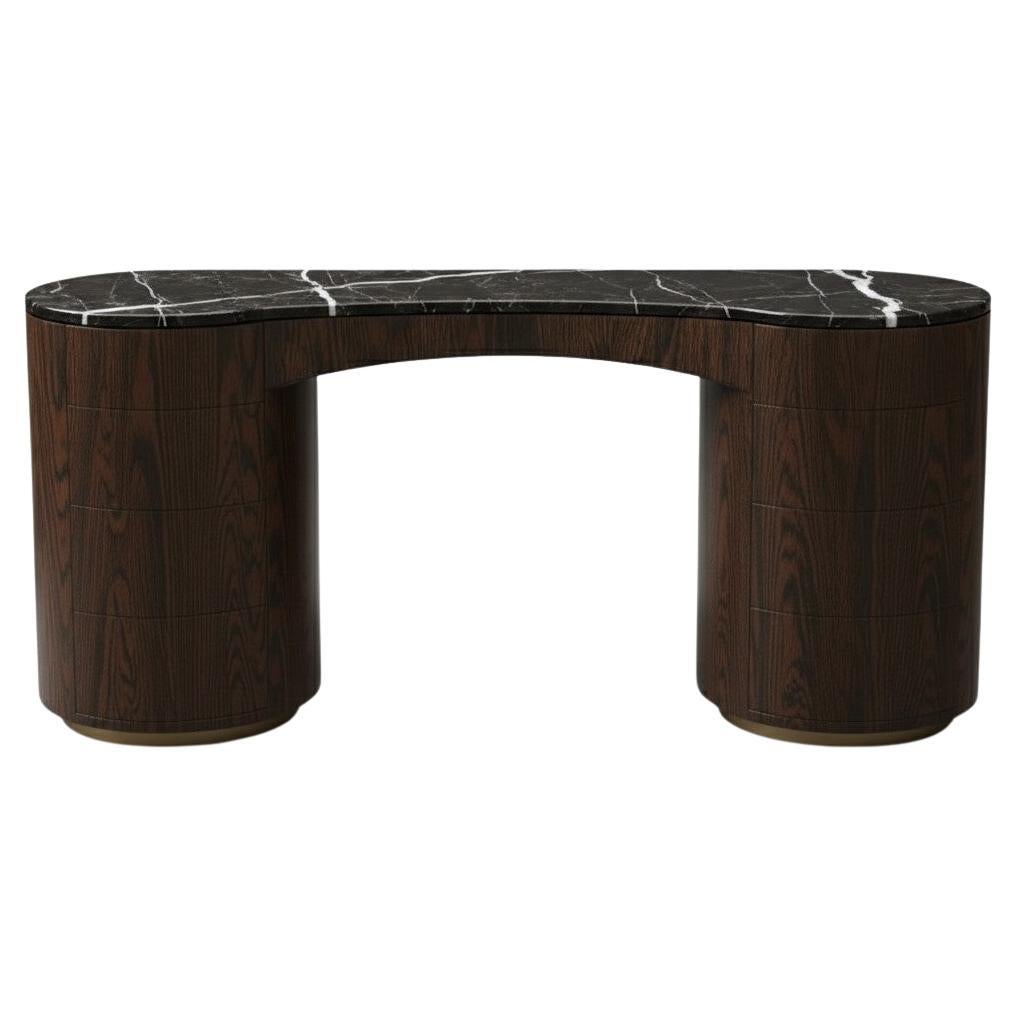 New And Custom Desks