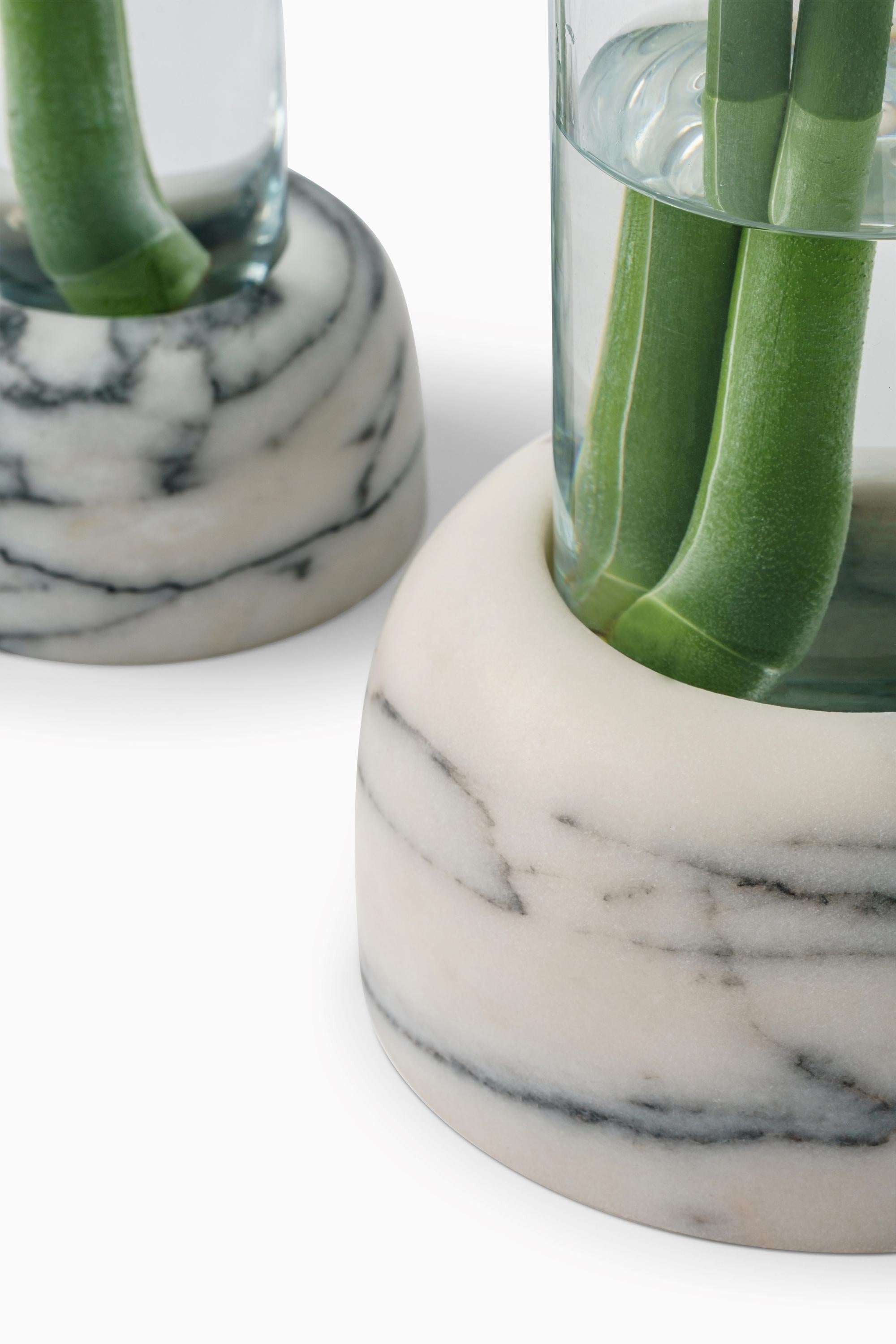 Minimalist Vase in Pele De Tigre Marble and Glass, Small For Sale 4