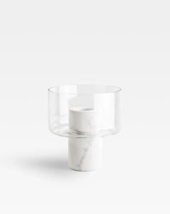 Vase minimaliste en marbre statuaire et verre soufflé, Italie, Sandro Lopez