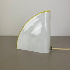 minimalist white and yellow Murano glass table light by DE MAJO, Italy 1970s