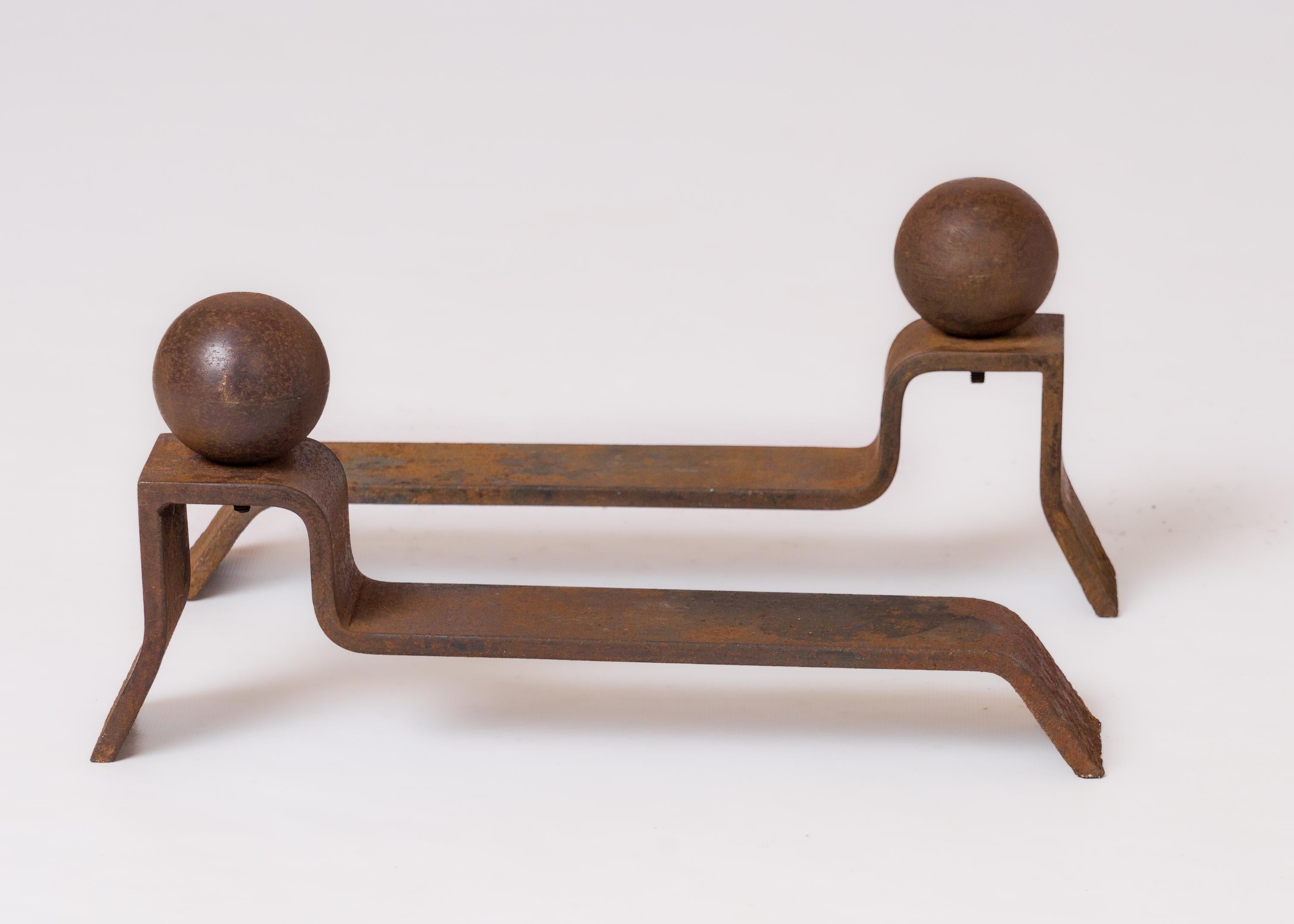 Chenets minimalistes de Jacques Adnet, France, années 1940 en vente 1